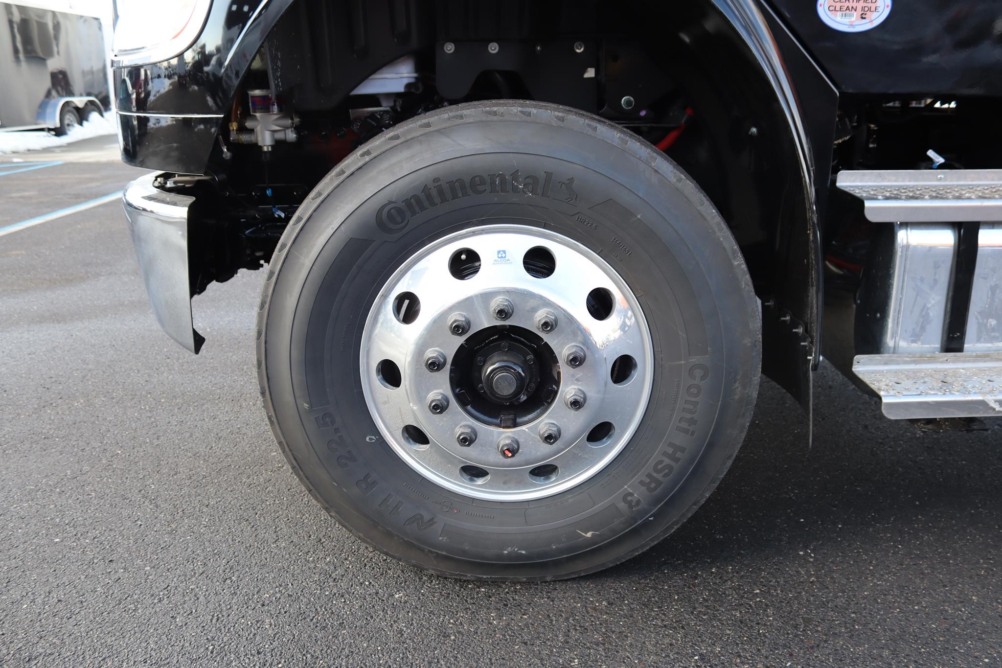 2026 FREIGHTLINER BUSINESS CLASS M2 106 PLUS 11003263989 2026 FREIGHTLINER BUSINESS CLASS M2 106 PLUS 11003263989