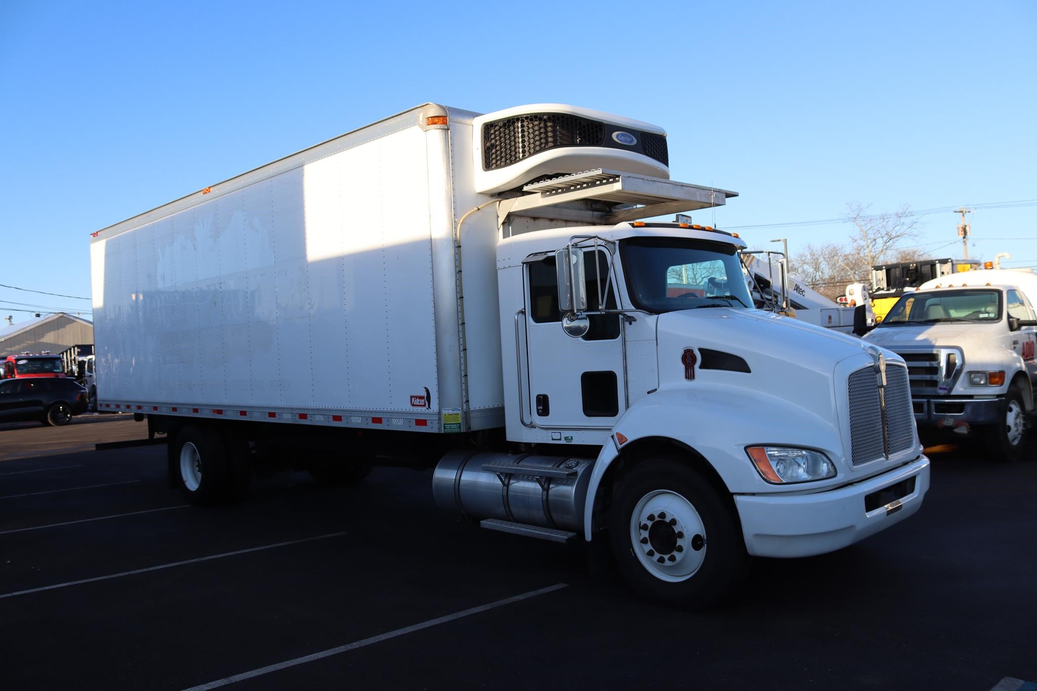 2021 KENWORTH T270 2021 KENWORTH T270 - image 5 of 6