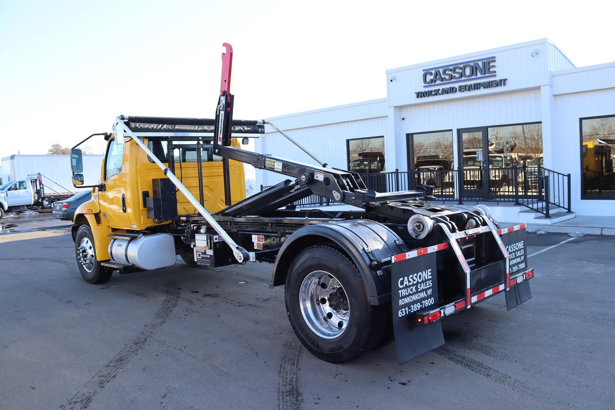 2020 INTERNATIONAL MV 2020 INTERNATIONAL MV - image 2 of 6