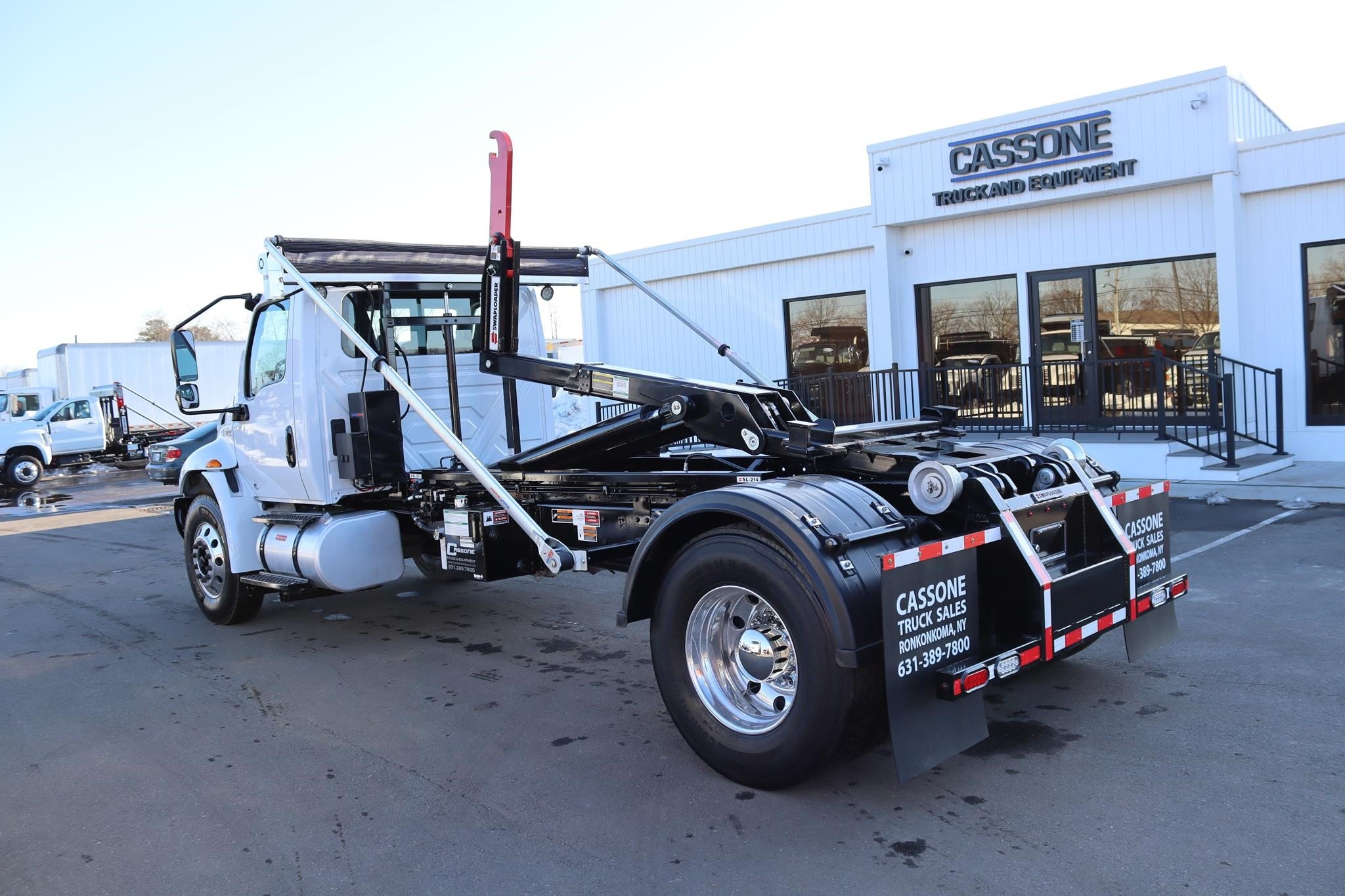 2020 INTERNATIONAL MV 2020 INTERNATIONAL MV - image 2 of 6