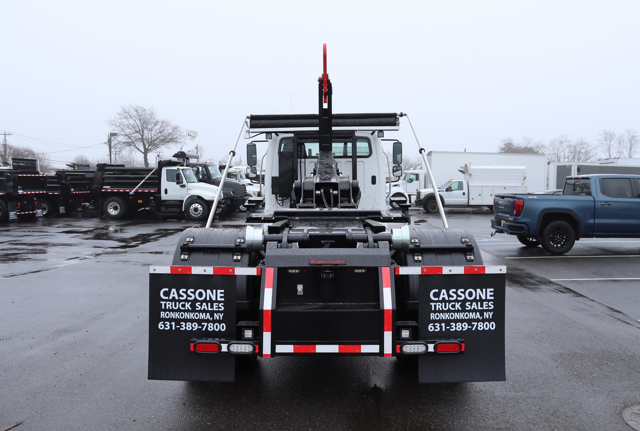 2026 FREIGHTLINER BUSINESS CLASS M2 106 2026 FREIGHTLINER BUSINESS CLASS M2 106 - image 3 of 6