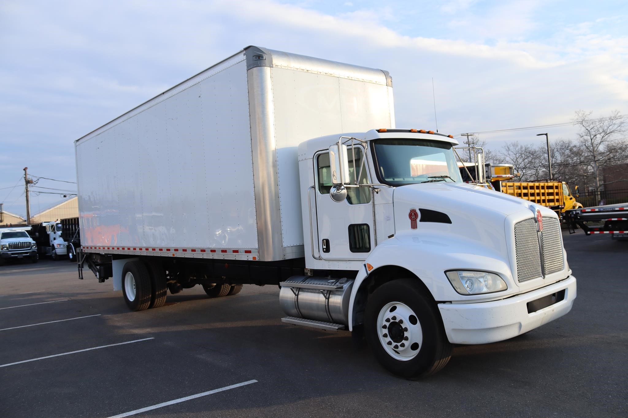 2022 KENWORTH T270 11011517839 2022 KENWORTH T270 11011517839