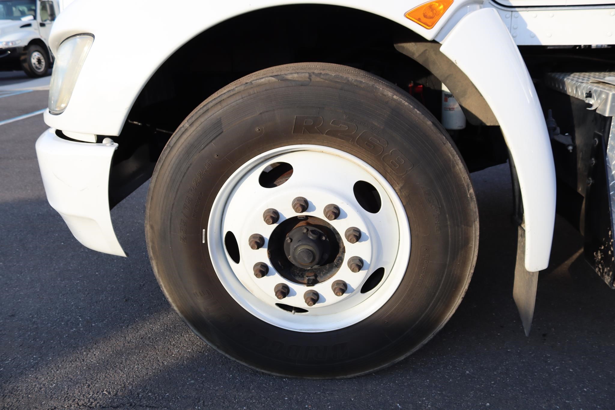 2022 KENWORTH T270 11011517879 2022 KENWORTH T270 11011517879