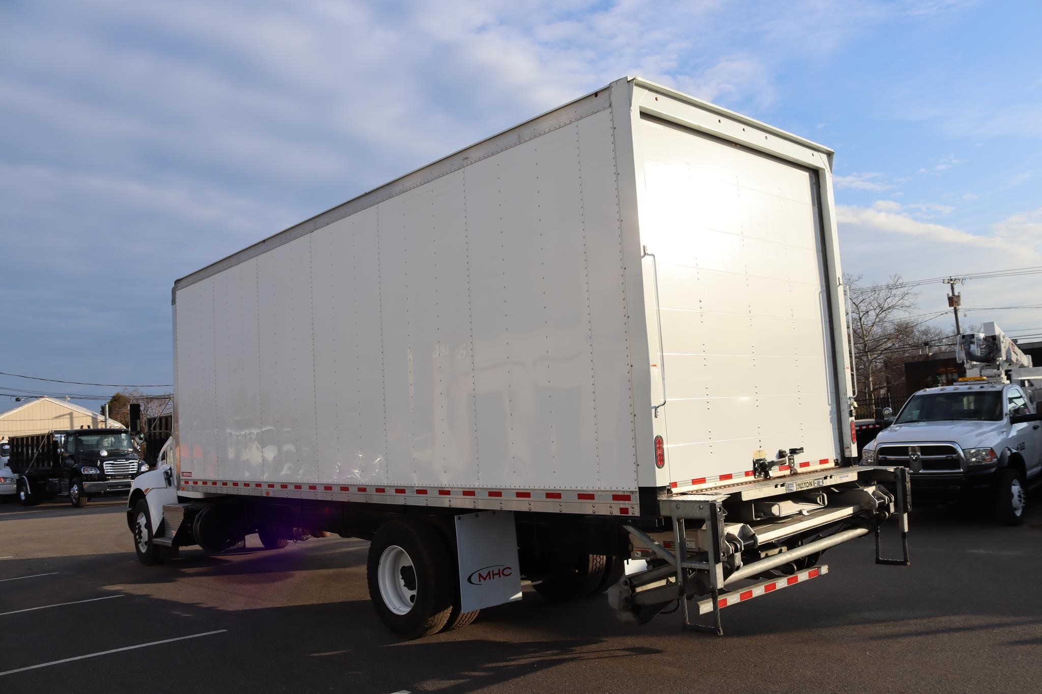 2022 KENWORTH T270 11011518460 2022 KENWORTH T270 11011518460