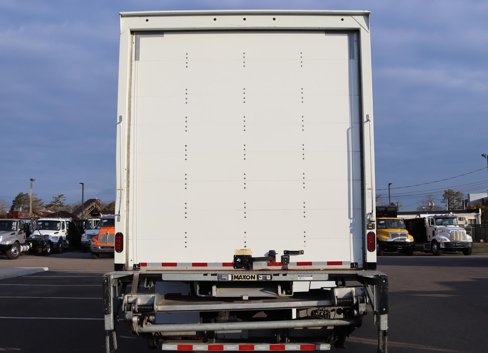 2022 MORGAN 26 FT 2022 MORGAN 26 FT - image 2 of 6