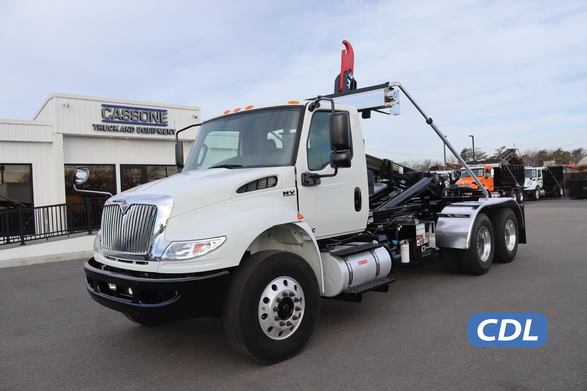 2020 INTERNATIONAL MV 2020 INTERNATIONAL MV - image 1 of 6