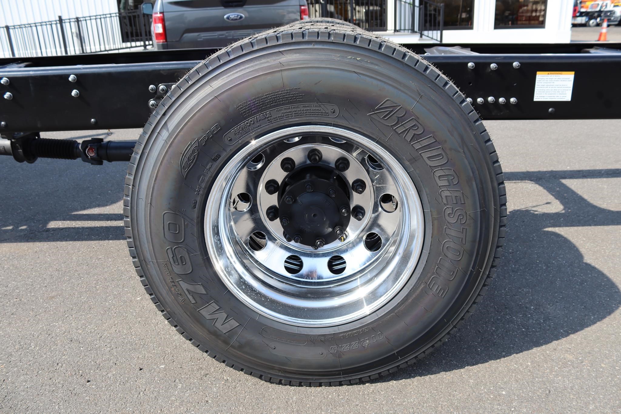 2027 MACK MD6 11013292661 2027 MACK MD6 11013292661