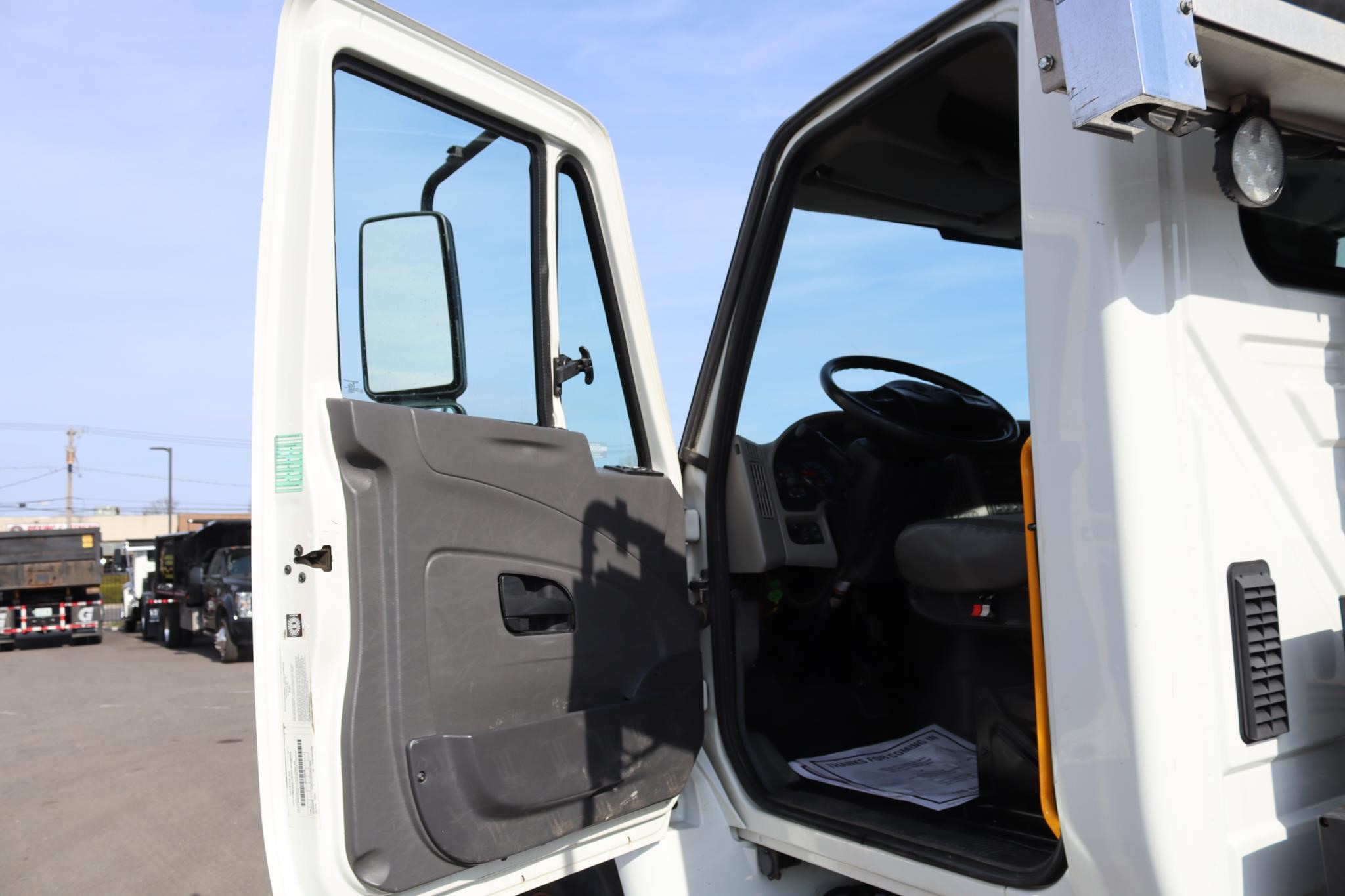 2018 INTERNATIONAL DURASTAR 4400 11014353320 2018 INTERNATIONAL DURASTAR 4400 11014353320