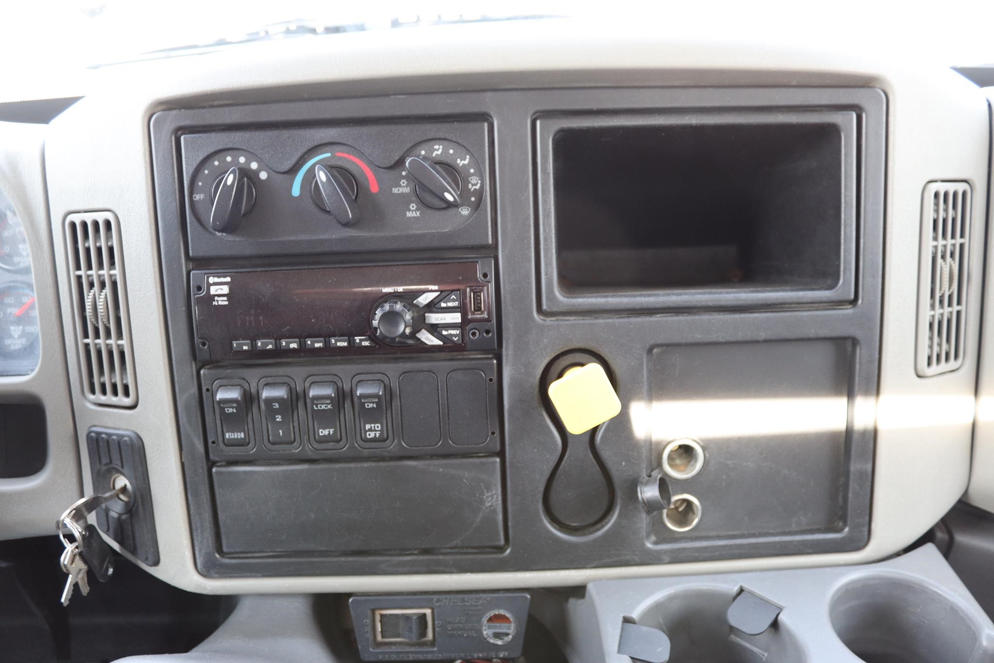 2018 INTERNATIONAL DURASTAR 4400 11014353828 2018 INTERNATIONAL DURASTAR 4400 11014353828