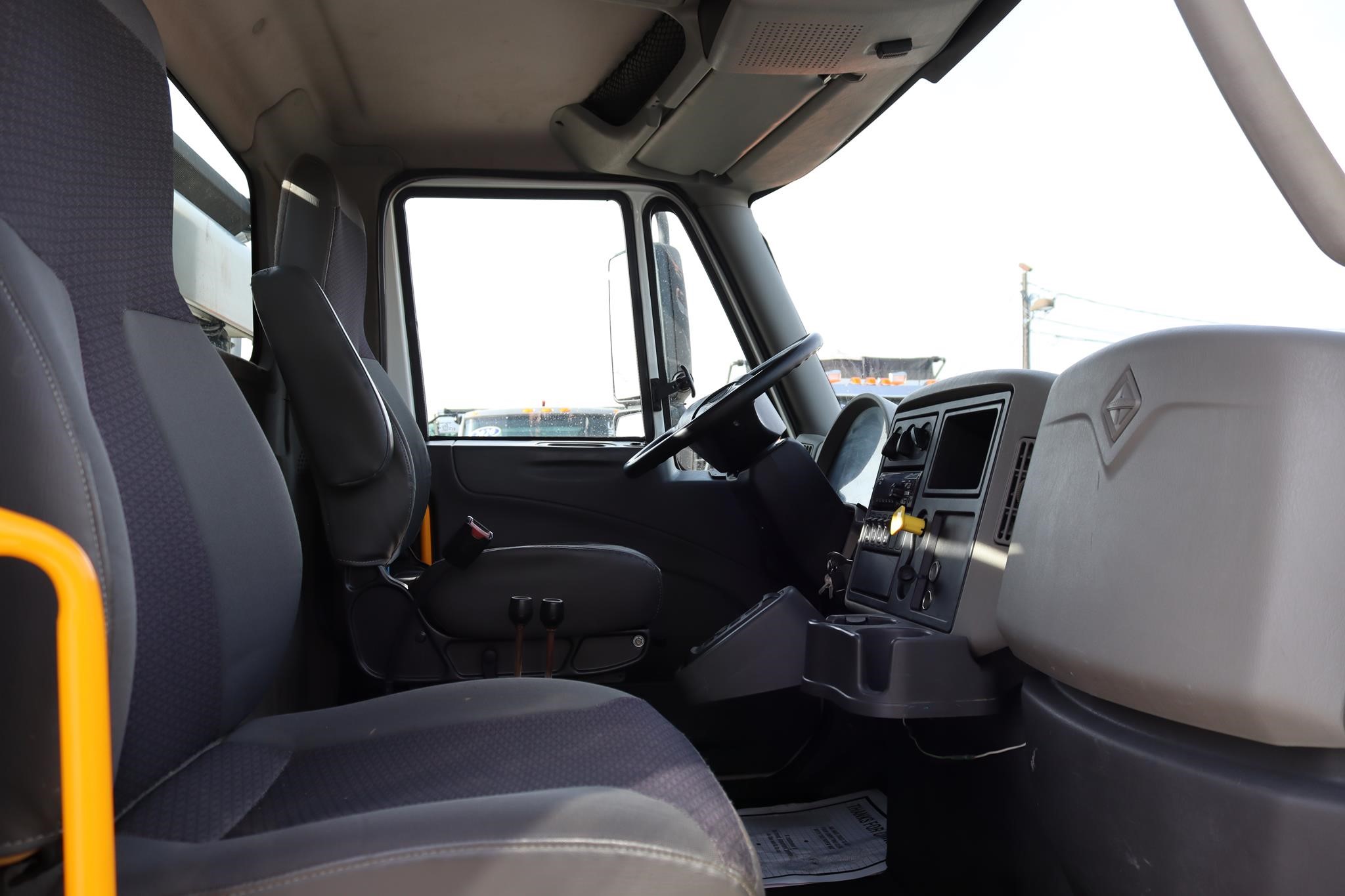 2018 INTERNATIONAL DURASTAR 4400 11014354191 2018 INTERNATIONAL DURASTAR 4400 11014354191