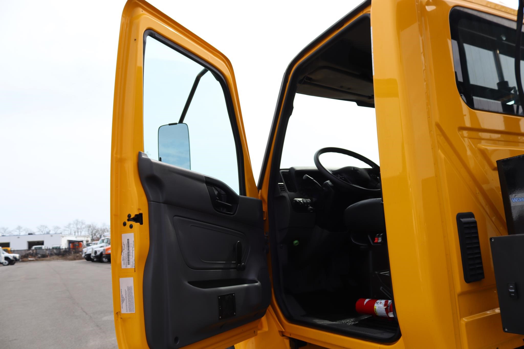 2020 INTERNATIONAL MV 11014600383 2020 INTERNATIONAL MV 11014600383