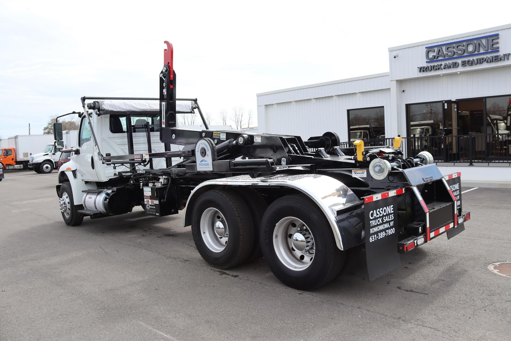 2020 INTERNATIONAL MV 2020 INTERNATIONAL MV - image 2 of 6