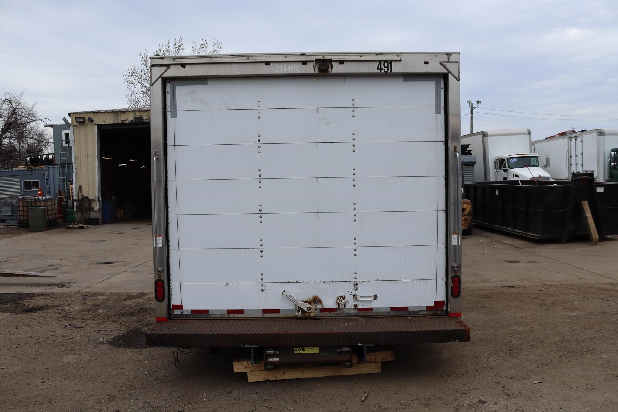 2018 MORGAN 24 FT 2018 MORGAN 24 FT - image 2 of 6