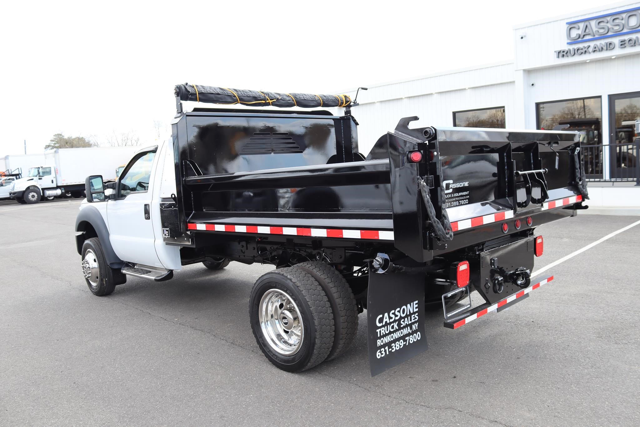 2015 FORD F550 XL 2015 FORD F550 XL - image 2 of 6