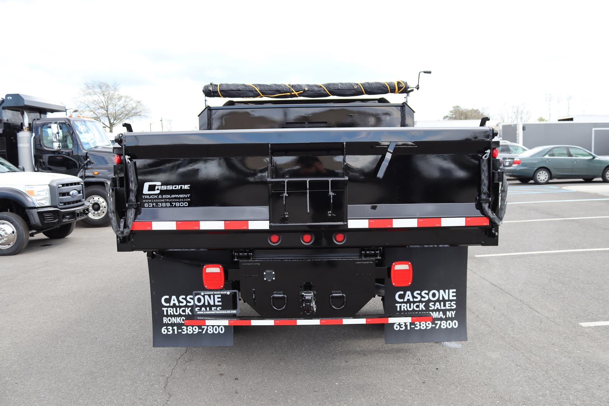 2015 FORD F550 XL 2015 FORD F550 XL - image 3 of 6