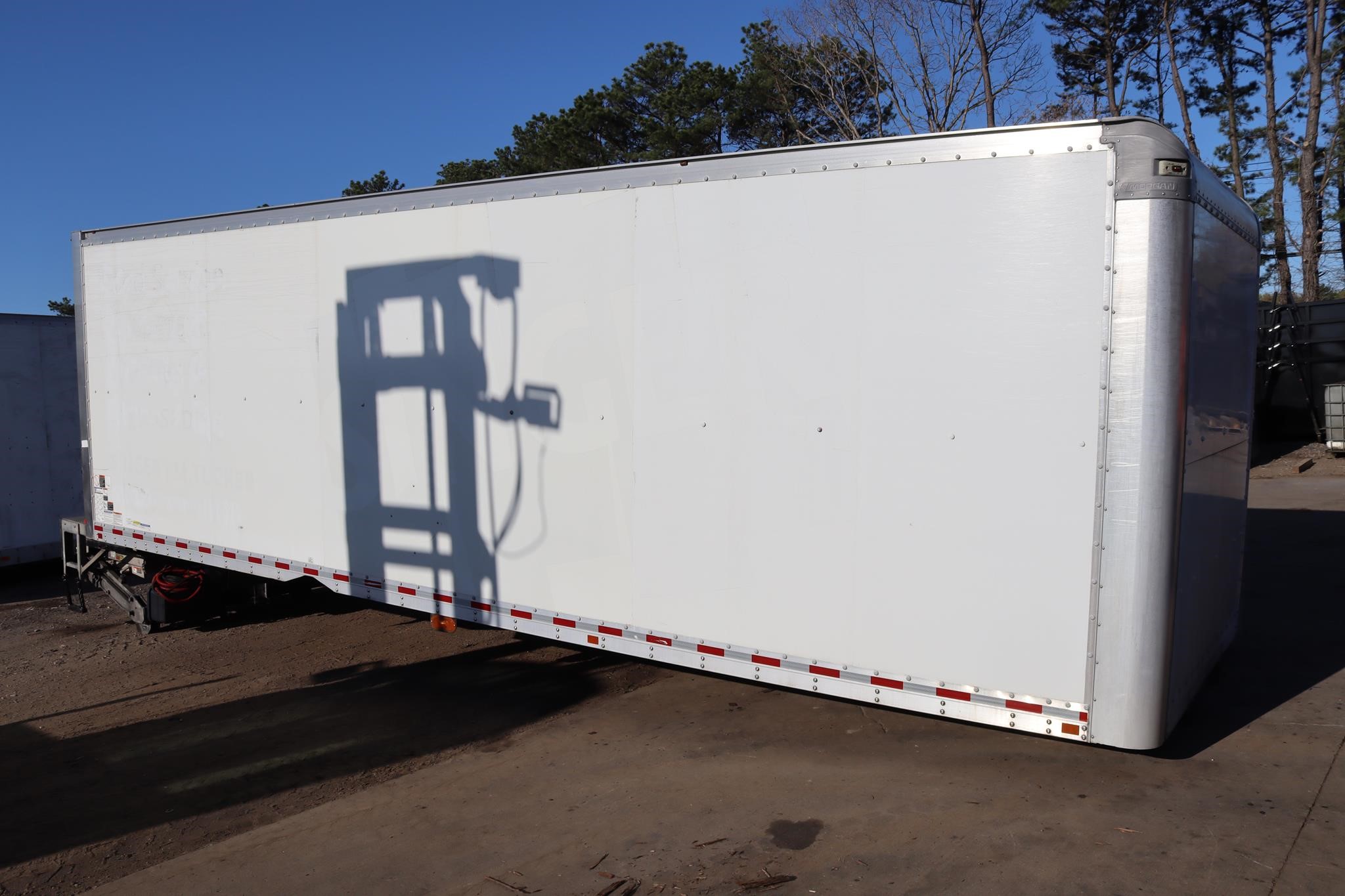 2020 MORGAN 26 FT 2020 MORGAN 26 FT - image 4 of 6