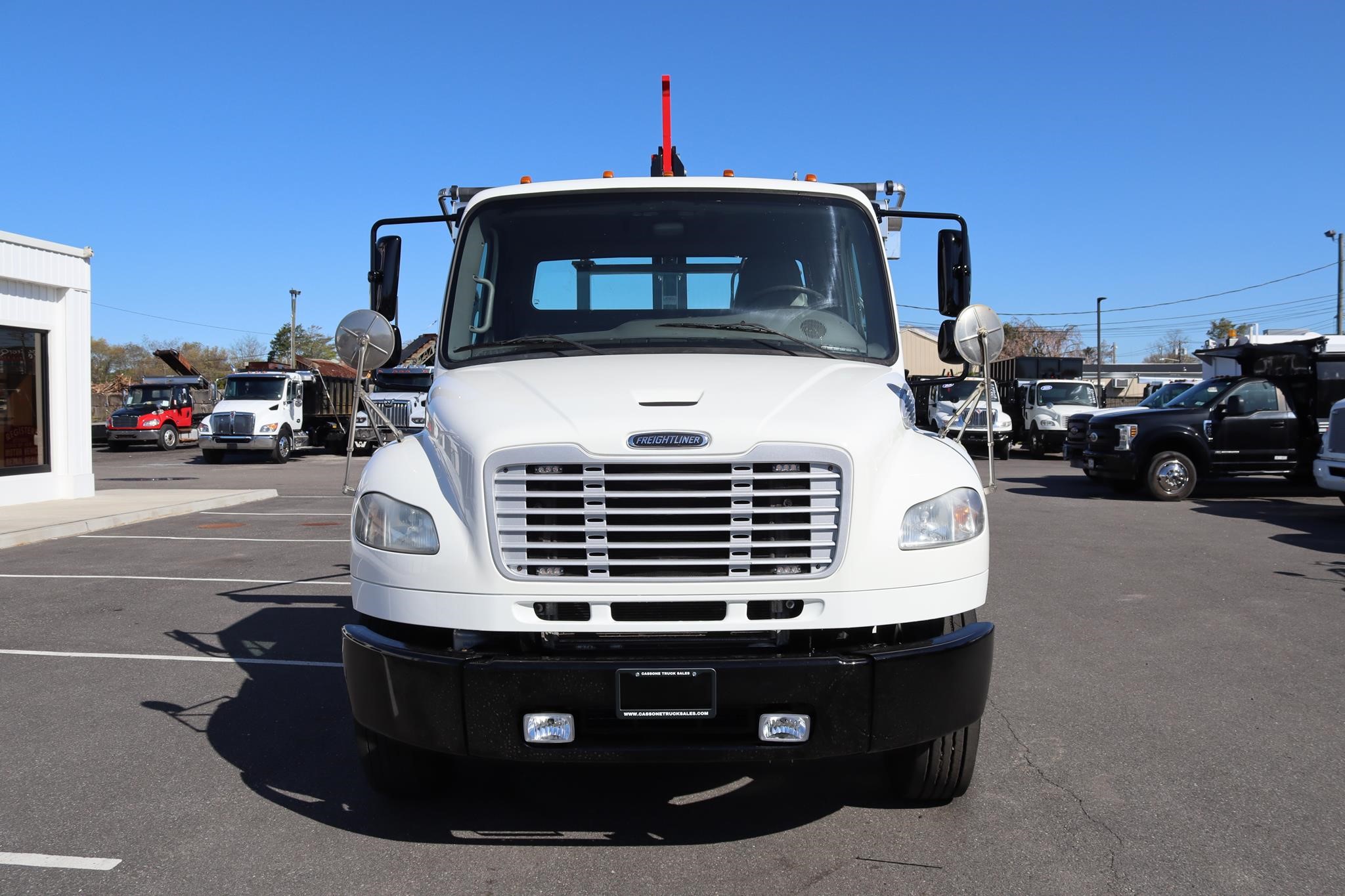 2018 FREIGHTLINER BUSINESS CLASS M2 106 2018 FREIGHTLINER BUSINESS CLASS M2 106 - image 6 of 6