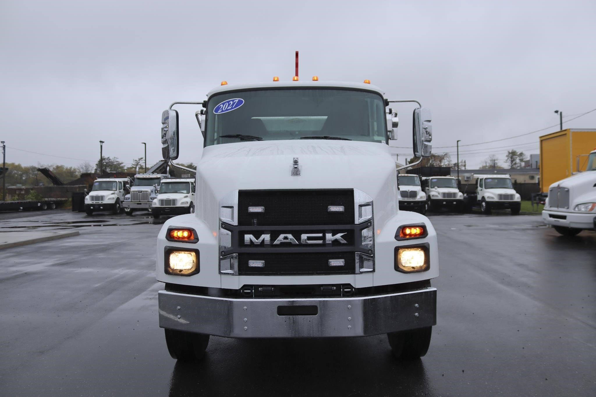 2027 MACK MD6 2027 MACK MD6 - image 6 of 6