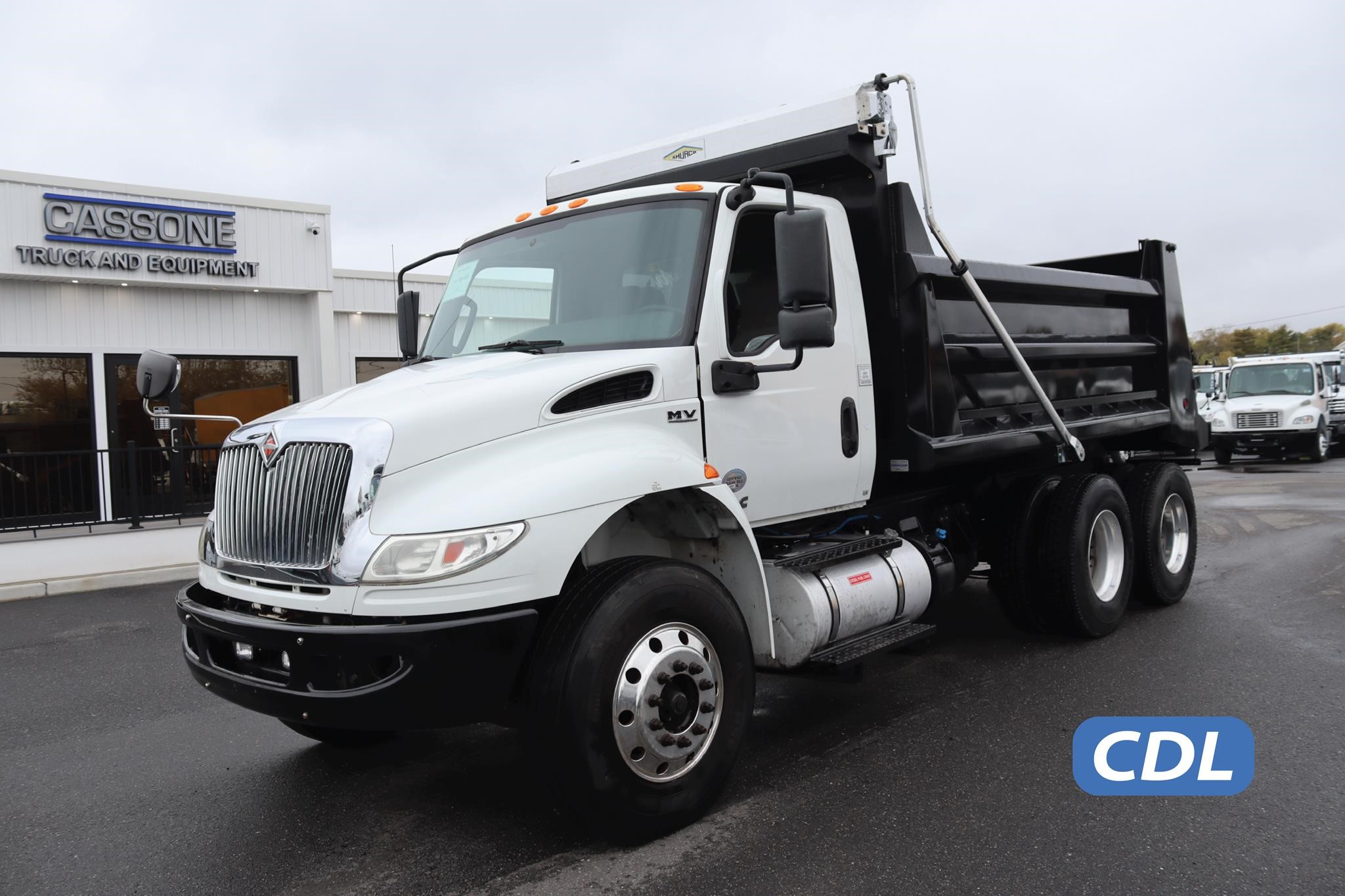 2020 INTERNATIONAL MV 2020 INTERNATIONAL MV - image 1 of 6