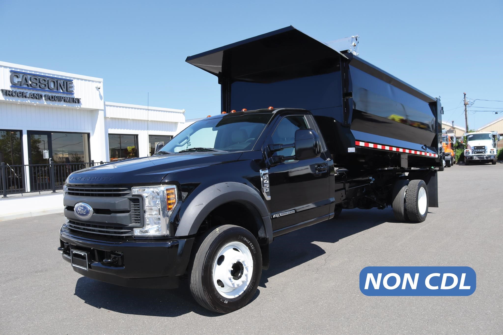 2018 FORD F450 XL 2018 FORD F450 XL - image 1 of 6