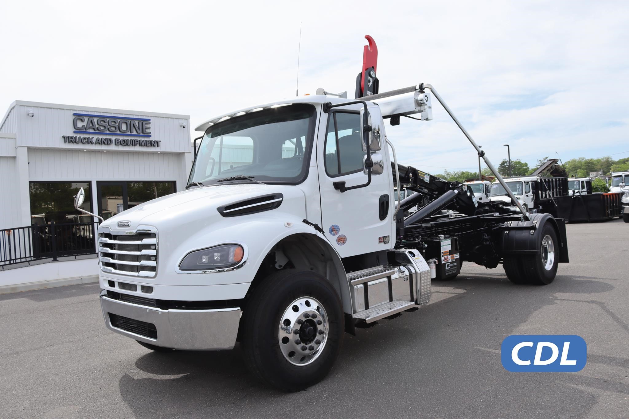 2027 FREIGHTLINER BUSINESS CLASS M2 106 PLUS 2027 FREIGHTLINER BUSINESS CLASS M2 106 PLUS - image 1 of 6