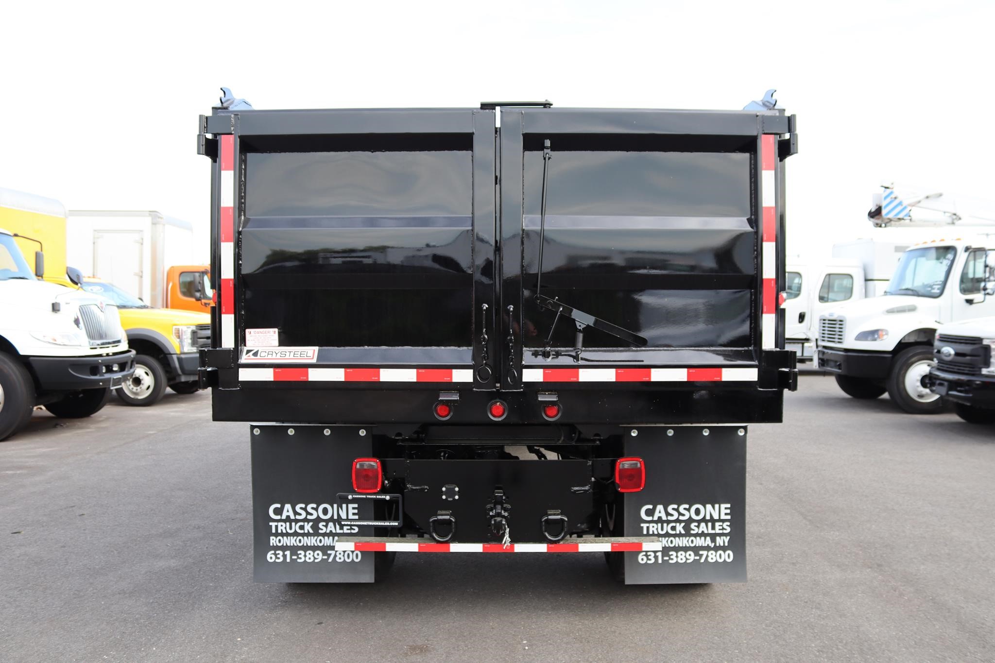 2018 FREIGHTLINER BUSINESS CLASS M2 106 2018 FREIGHTLINER BUSINESS CLASS M2 106 - image 3 of 6