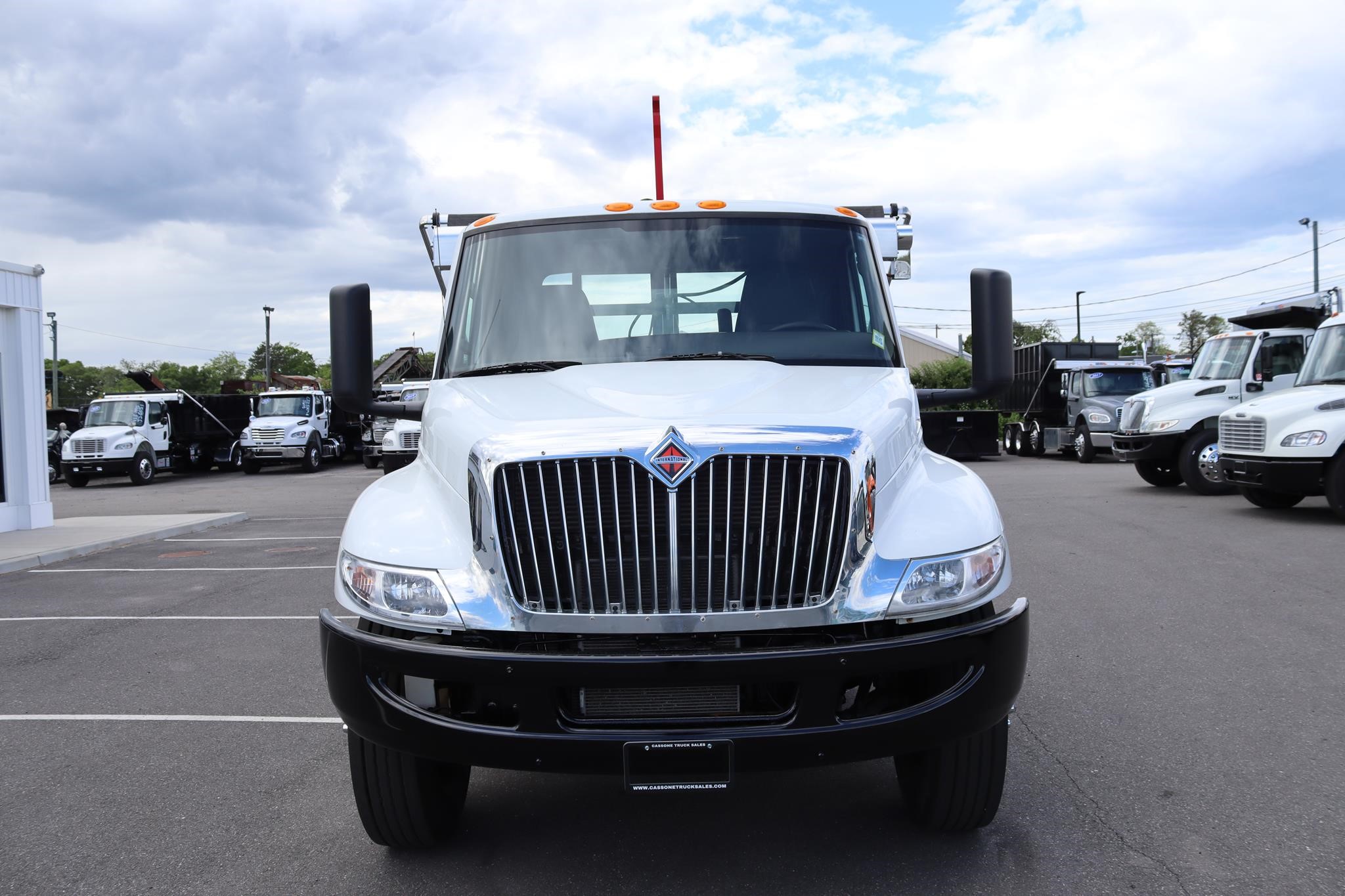 2021 INTERNATIONAL MV 2021 INTERNATIONAL MV - image 6 of 6