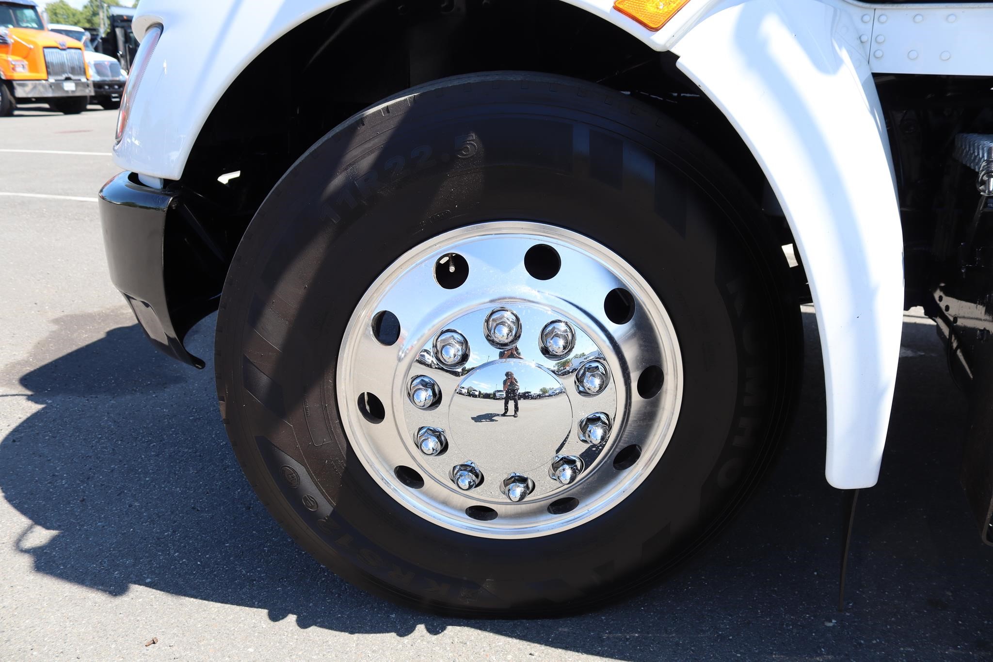 2019 KENWORTH T270 11026225620 2019 KENWORTH T270 11026225620