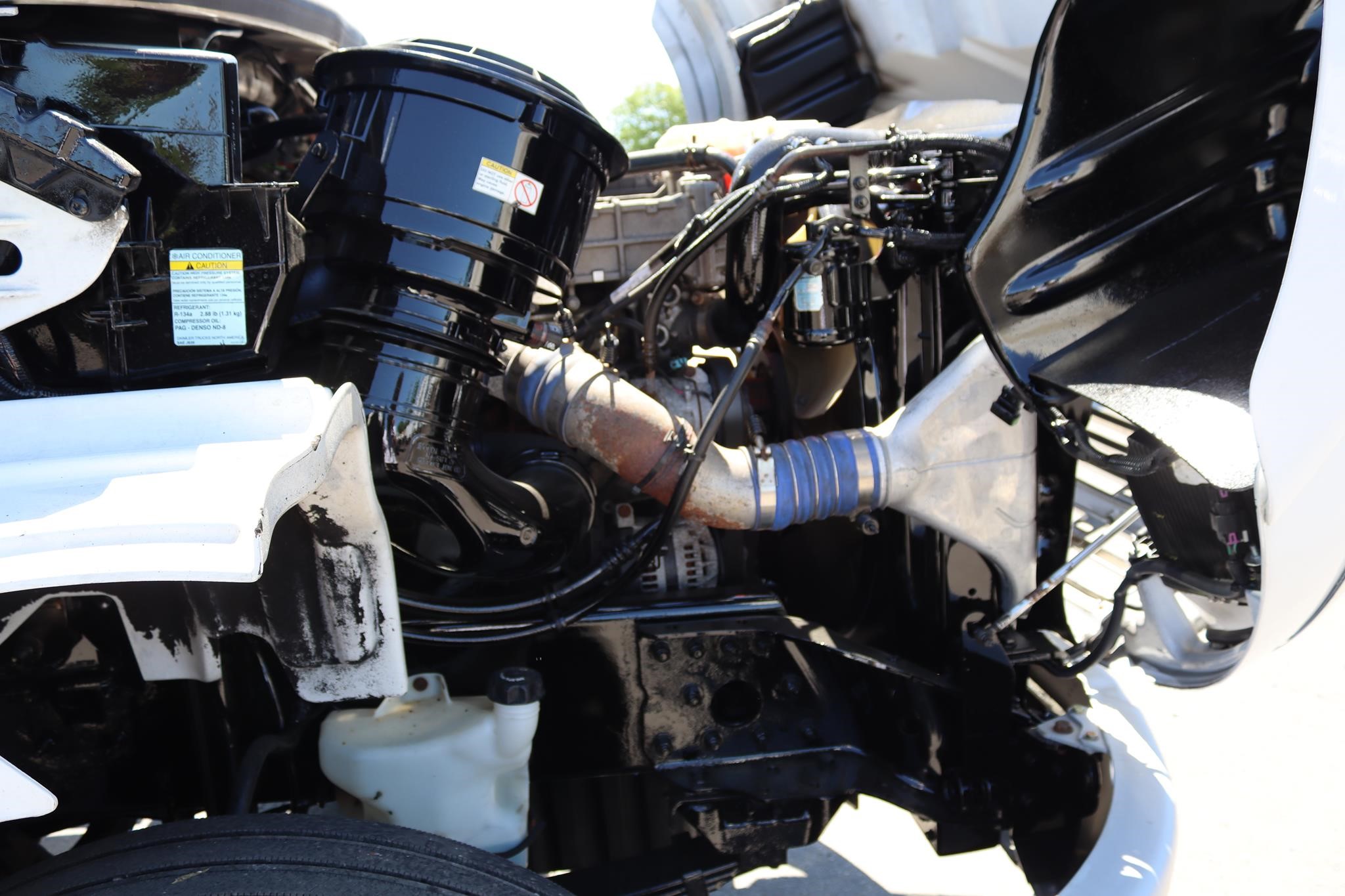 2015 FREIGHTLINER BUSINESS CLASS M2 112 11026664625 2015 FREIGHTLINER BUSINESS CLASS M2 112 11026664625