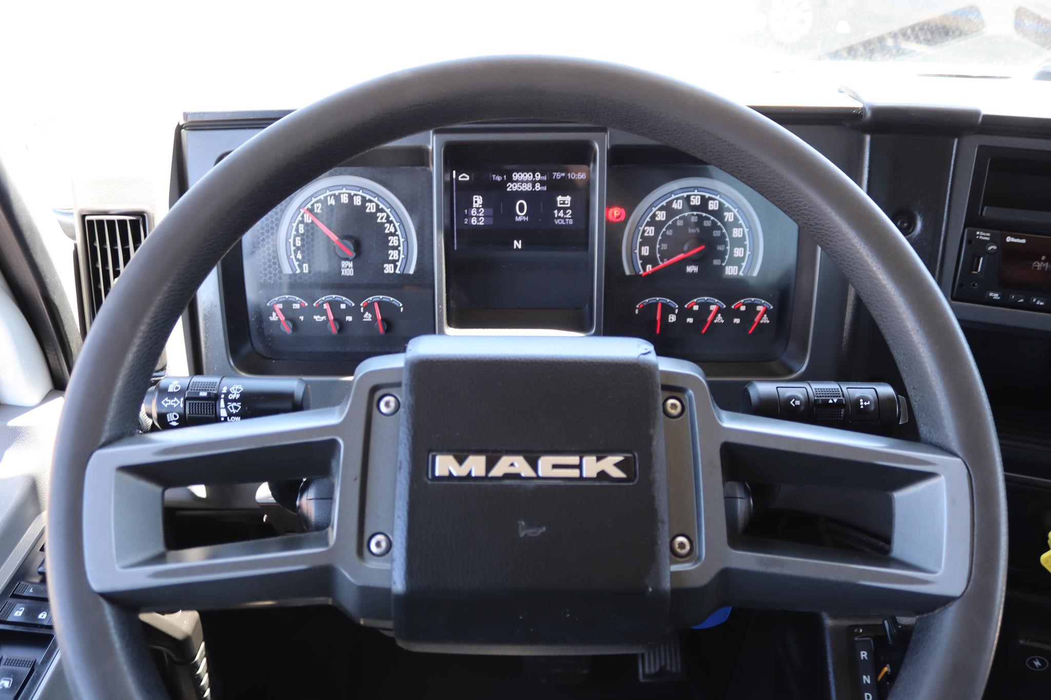 2023 MACK MD7 11027521147 2023 MACK MD7 11027521147
