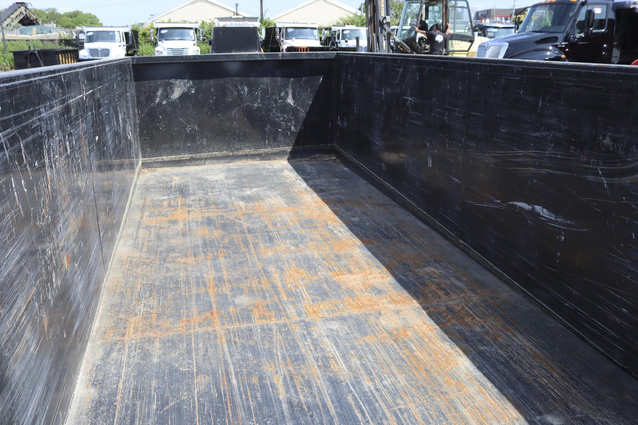 2025 CUSTOM 20.5 FT 11028187591 2025 CUSTOM 20.5 FT 11028187591