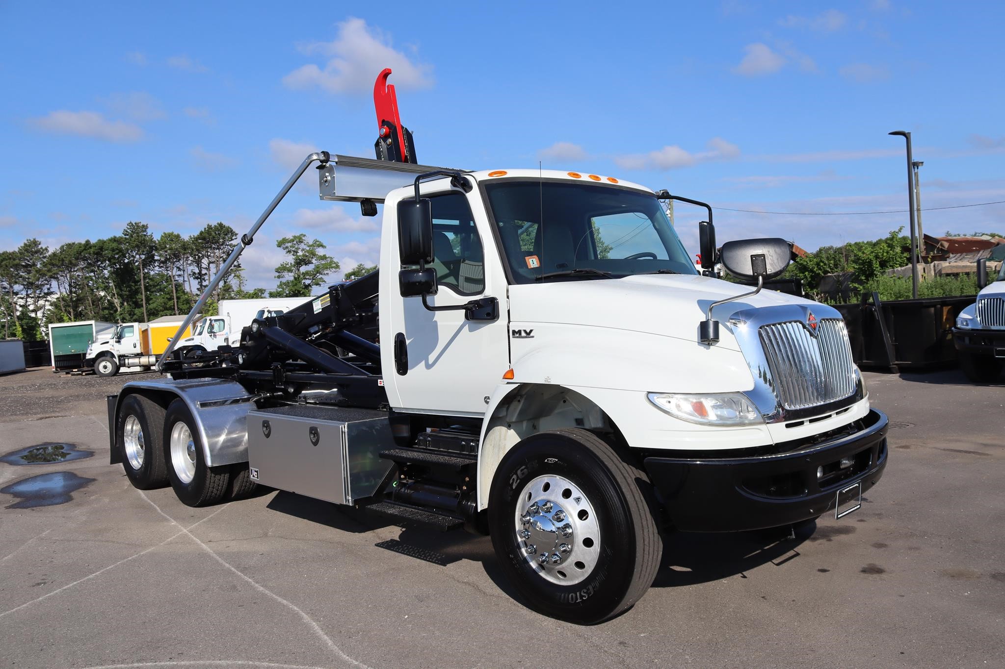 2020 INTERNATIONAL MV 2020 INTERNATIONAL MV - image 5 of 6