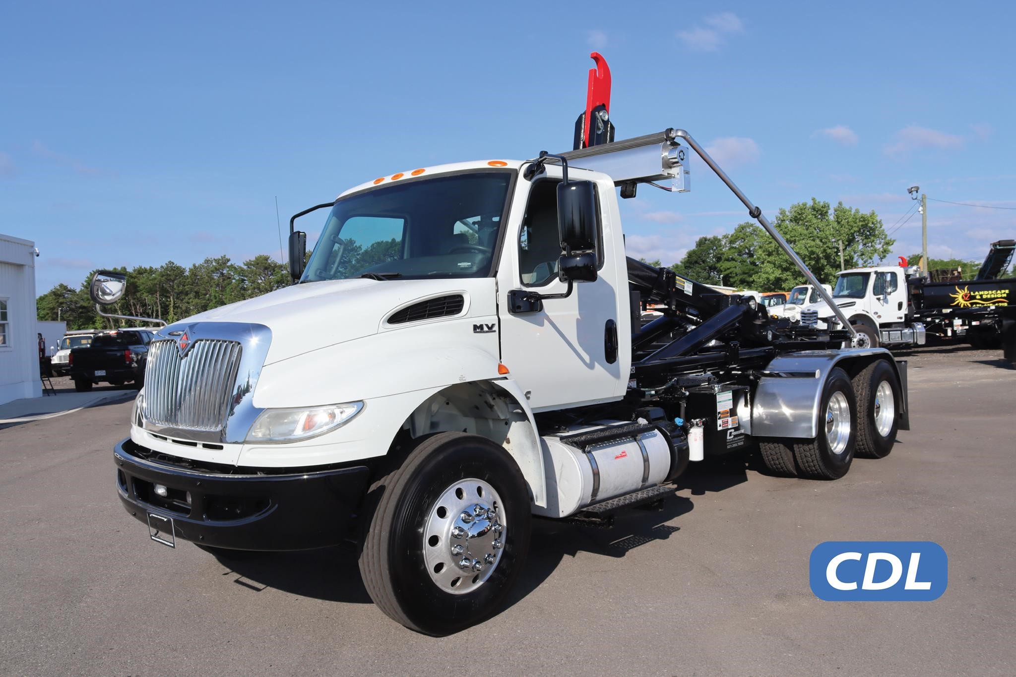 2020 INTERNATIONAL MV 2020 INTERNATIONAL MV - image 1 of 6