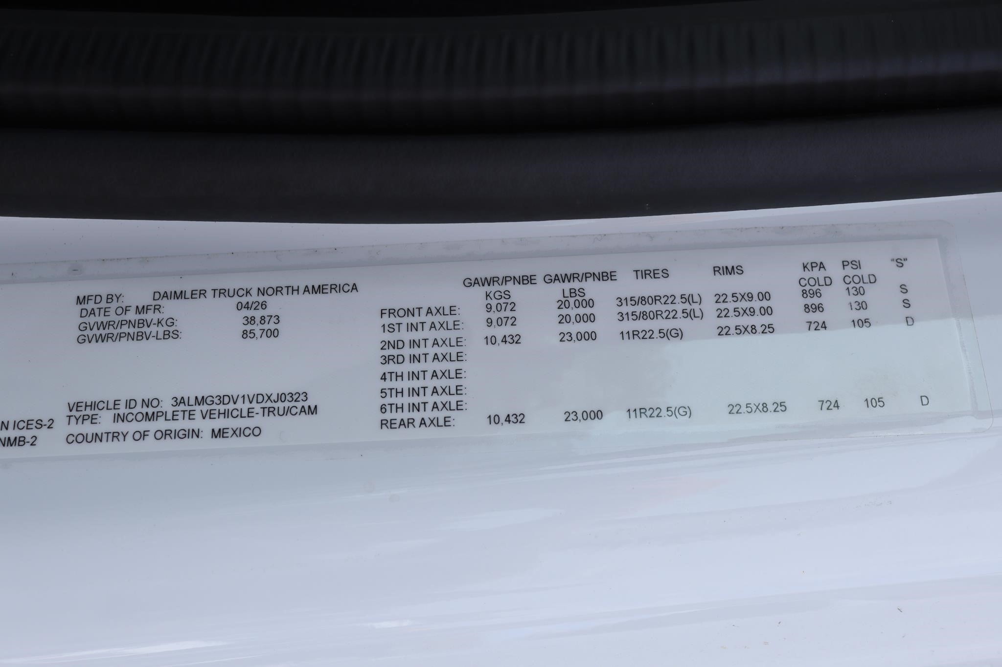 2027 FREIGHTLINER 114SD PLUS 2027 FREIGHTLINER 114SD PLUS - image 6 of 6