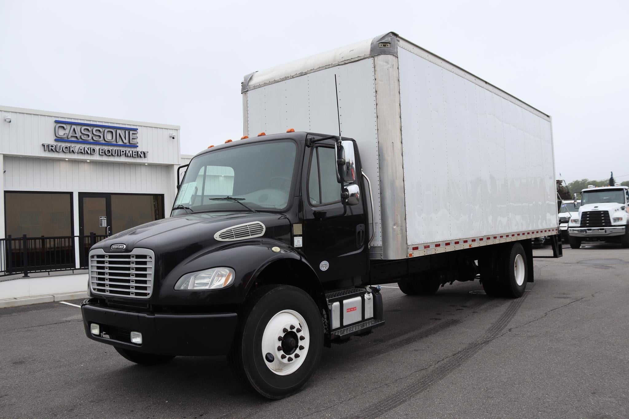 2019 FREIGHTLINER BUSINESS CLASS M2 106 2019 FREIGHTLINER BUSINESS CLASS M2 106 - image 1 of 6