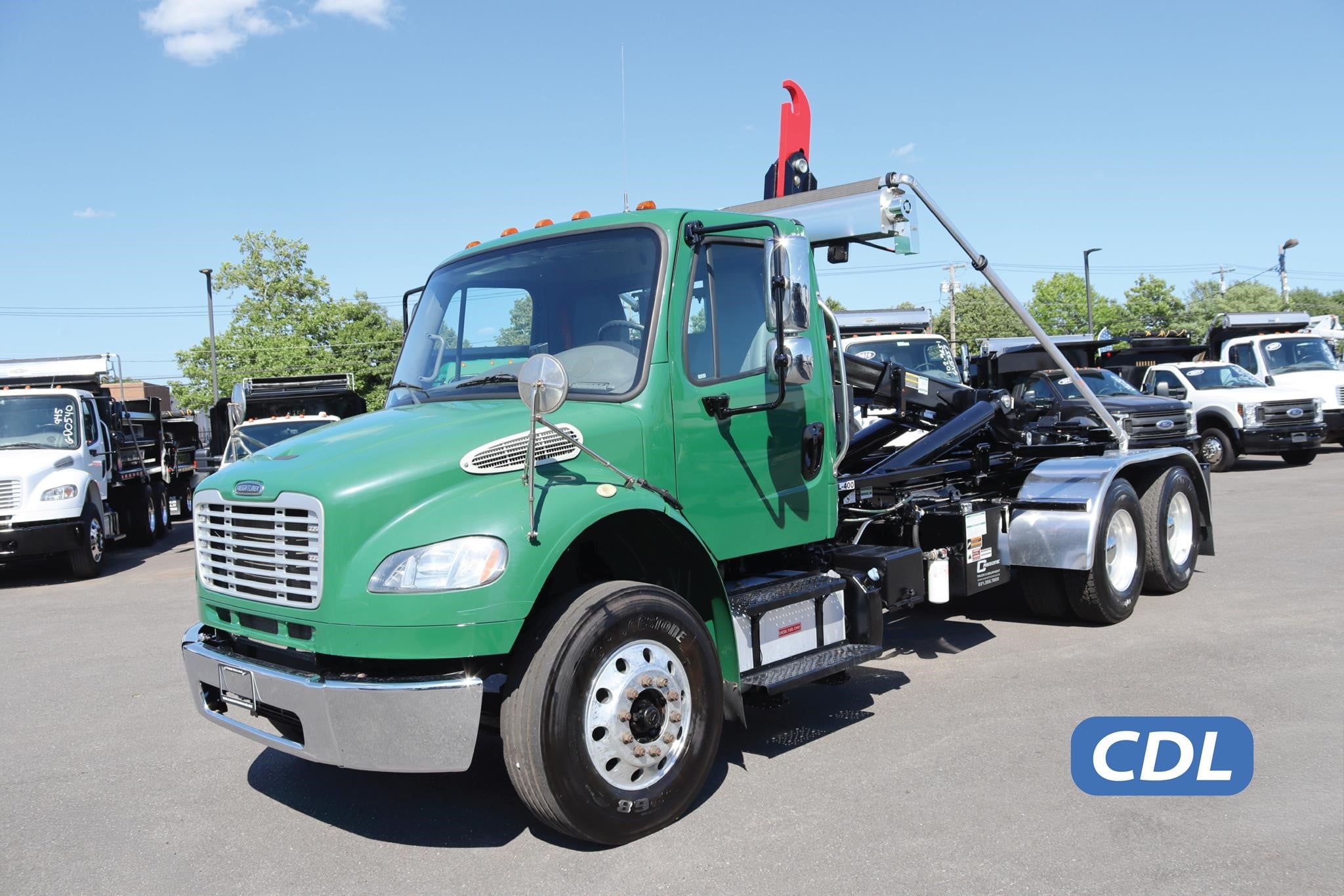 2019 FREIGHTLINER BUSINESS CLASS M2 106 2019 FREIGHTLINER BUSINESS CLASS M2 106 - image 1 of 6