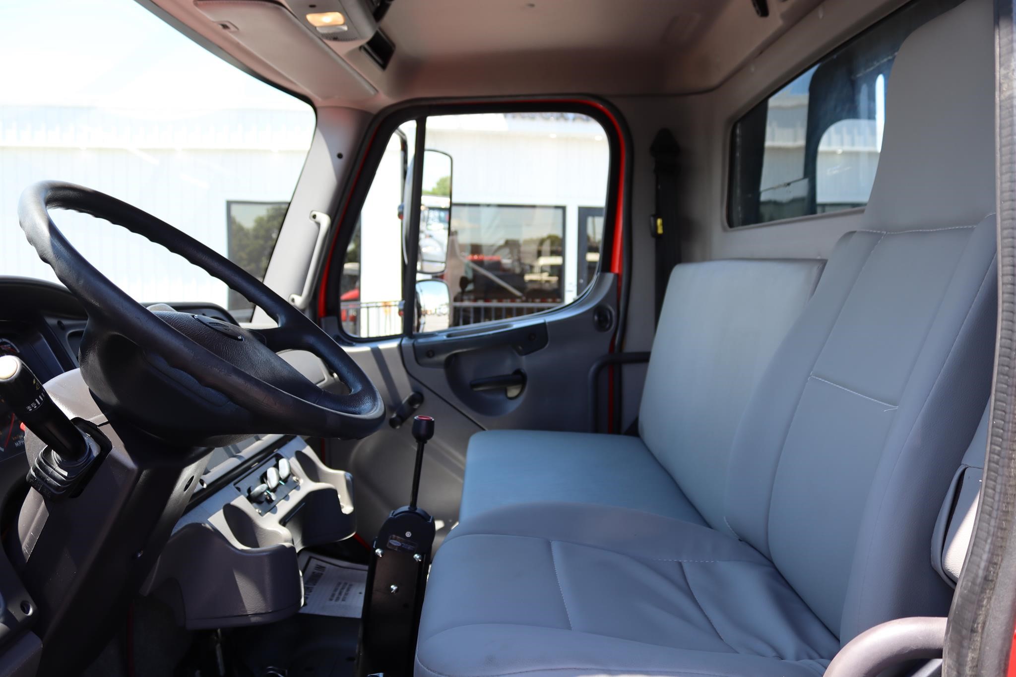2014 FREIGHTLINER BUSINESS CLASS M2 106 11030884278 2014 FREIGHTLINER BUSINESS CLASS M2 106 11030884278