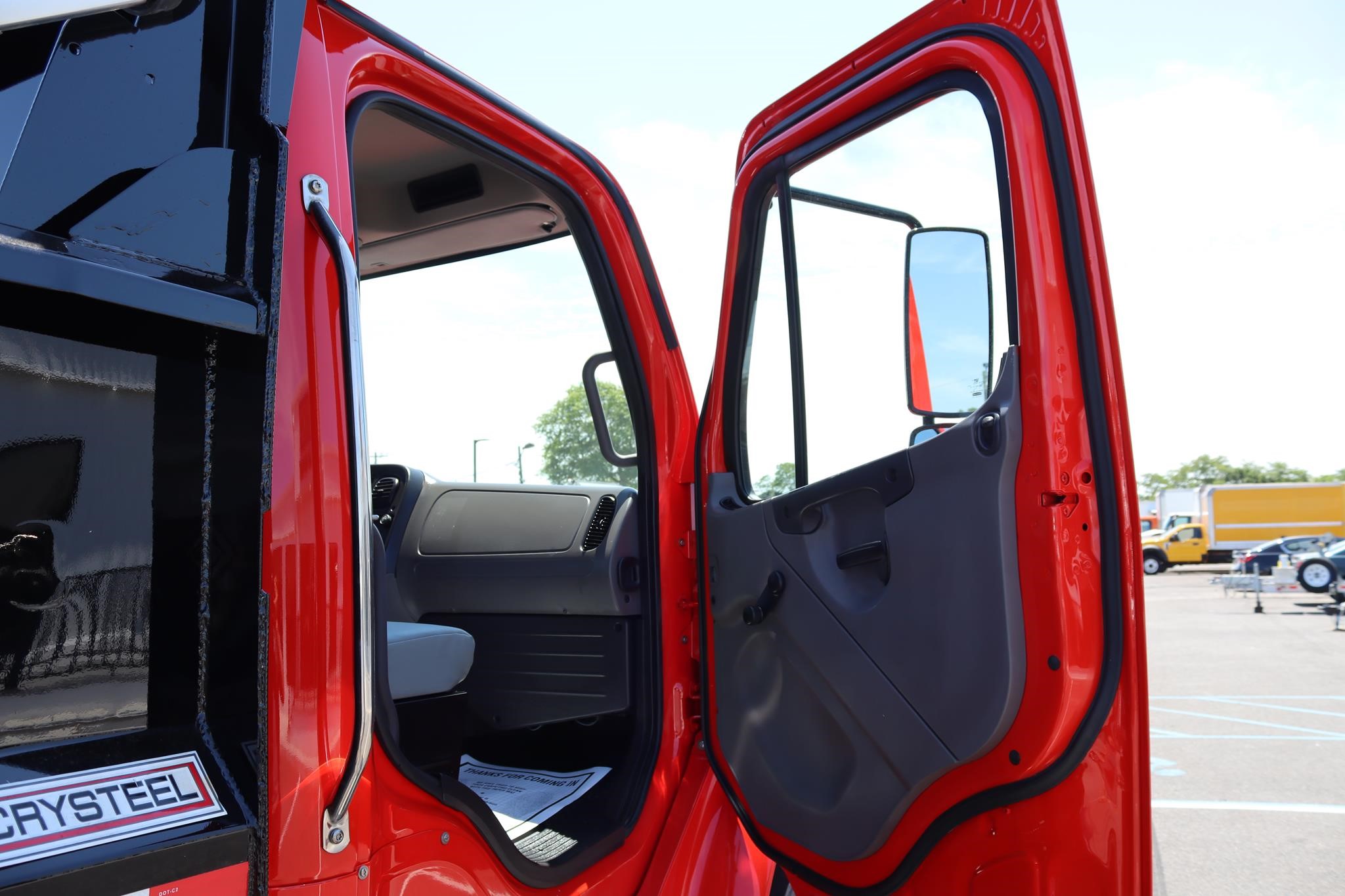 2014 FREIGHTLINER BUSINESS CLASS M2 106 11030884430 2014 FREIGHTLINER BUSINESS CLASS M2 106 11030884430
