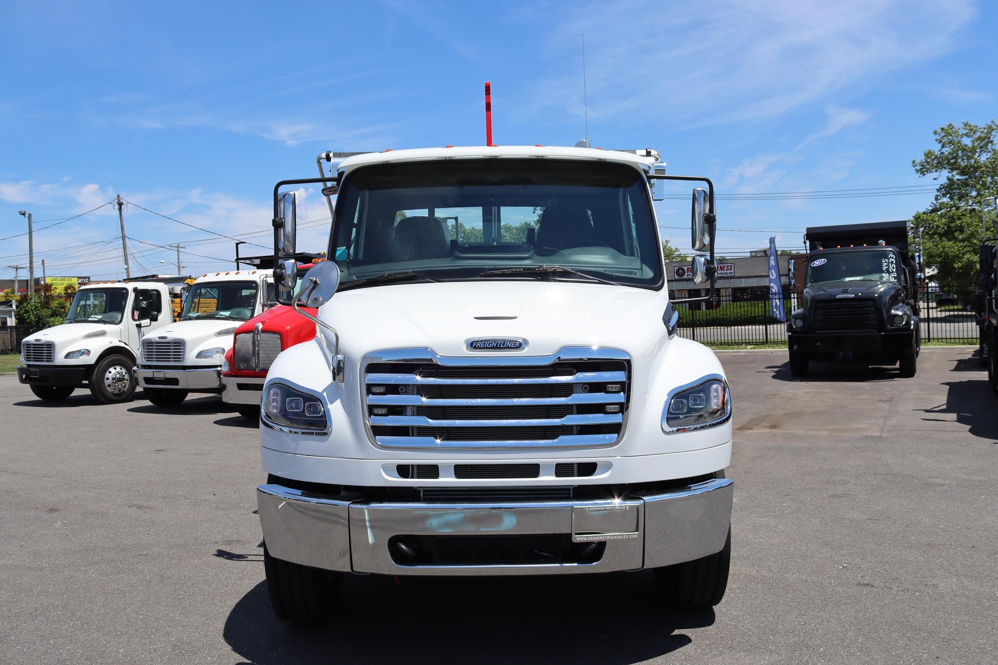 2027 FREIGHTLINER BUSINESS CLASS M2 106 PLUS 2027 FREIGHTLINER BUSINESS CLASS M2 106 PLUS - image 6 of 6