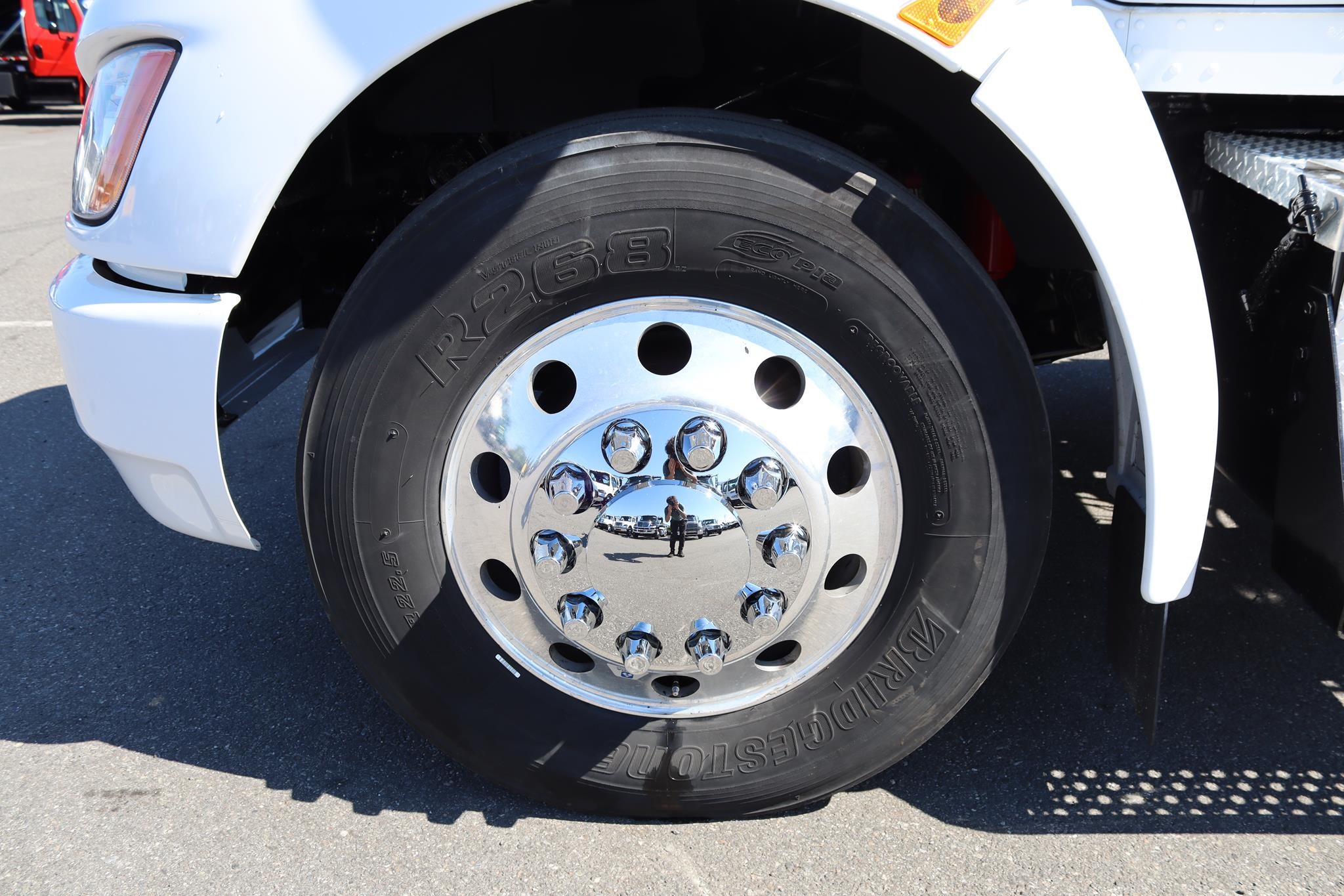 2022 KENWORTH T270 11031023379 2022 KENWORTH T270 11031023379