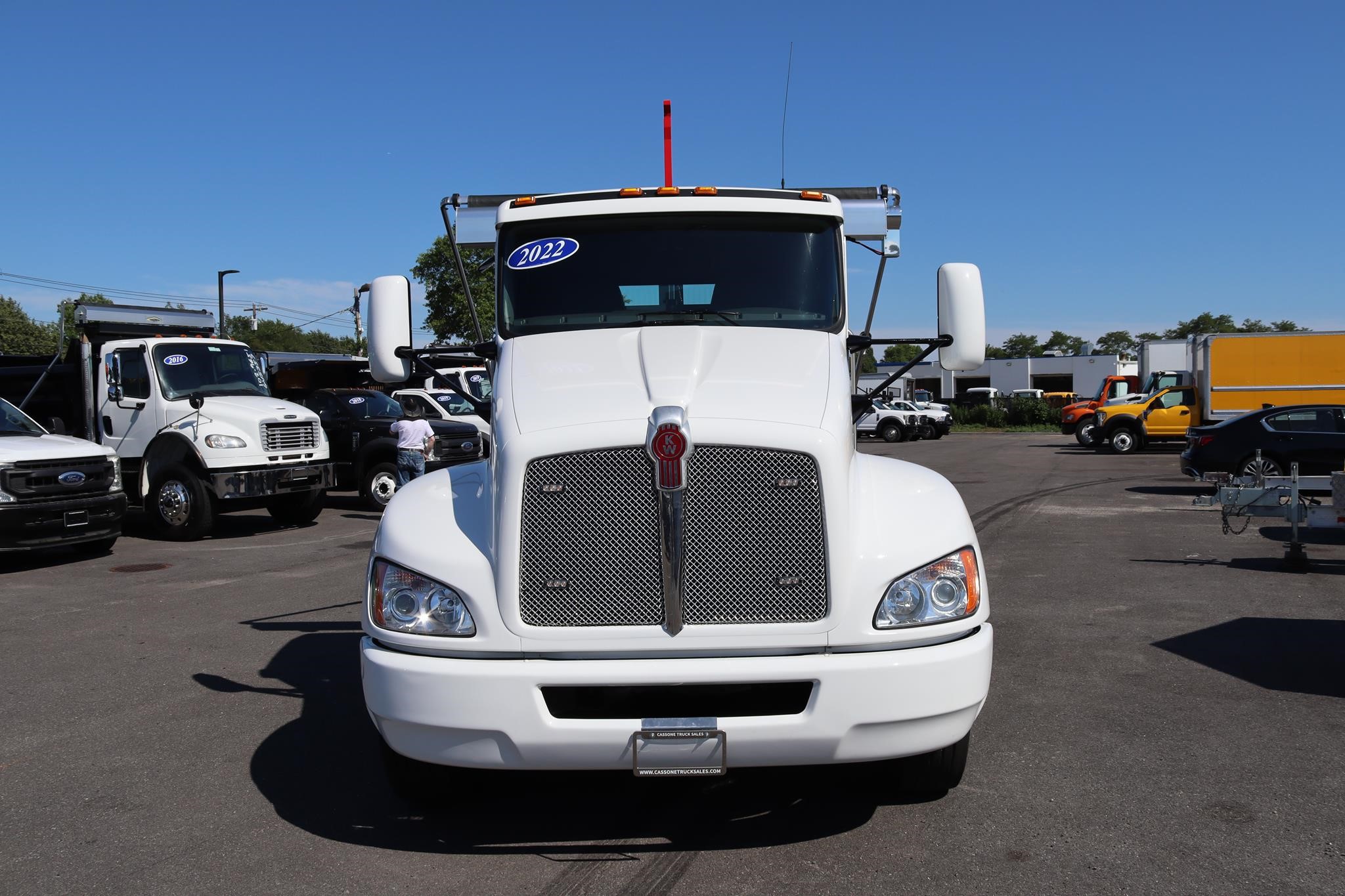 2022 KENWORTH T270 11031023665 2022 KENWORTH T270 11031023665