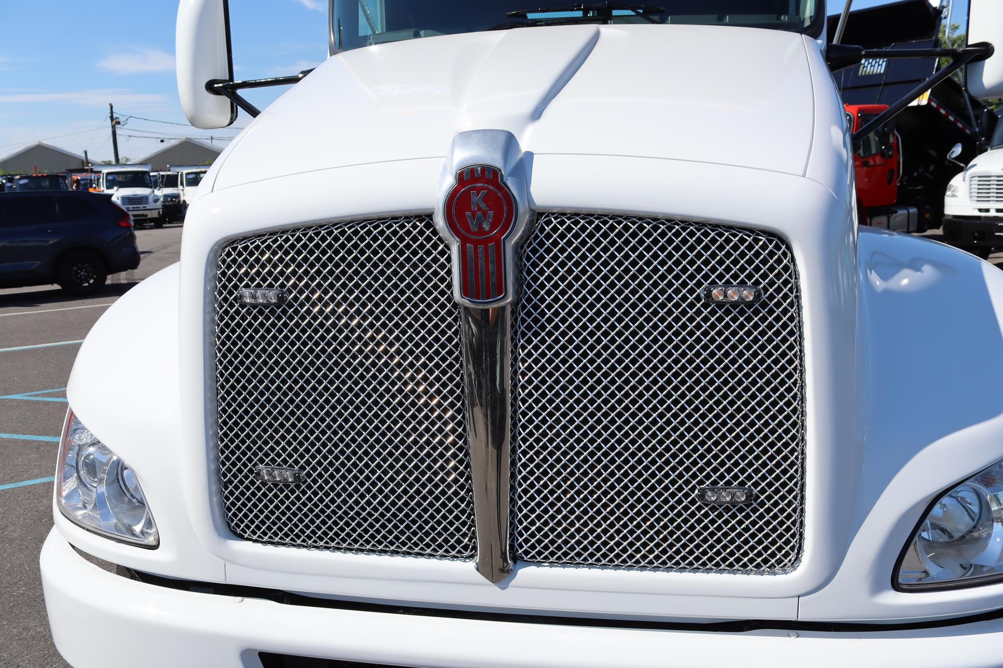 2022 KENWORTH T270 11031023691 2022 KENWORTH T270 11031023691