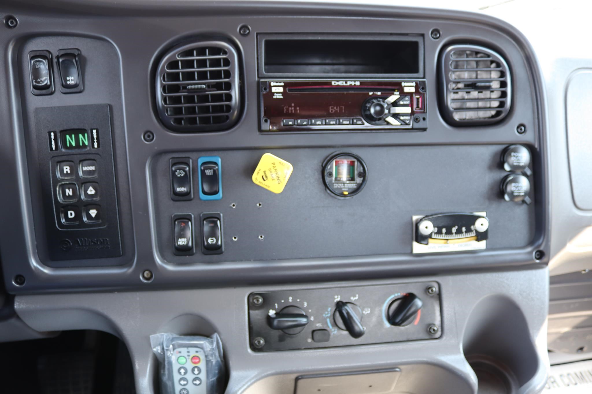 2016 FREIGHTLINER BUSINESS CLASS M2 106 11031471974 2016 FREIGHTLINER BUSINESS CLASS M2 106 11031471974