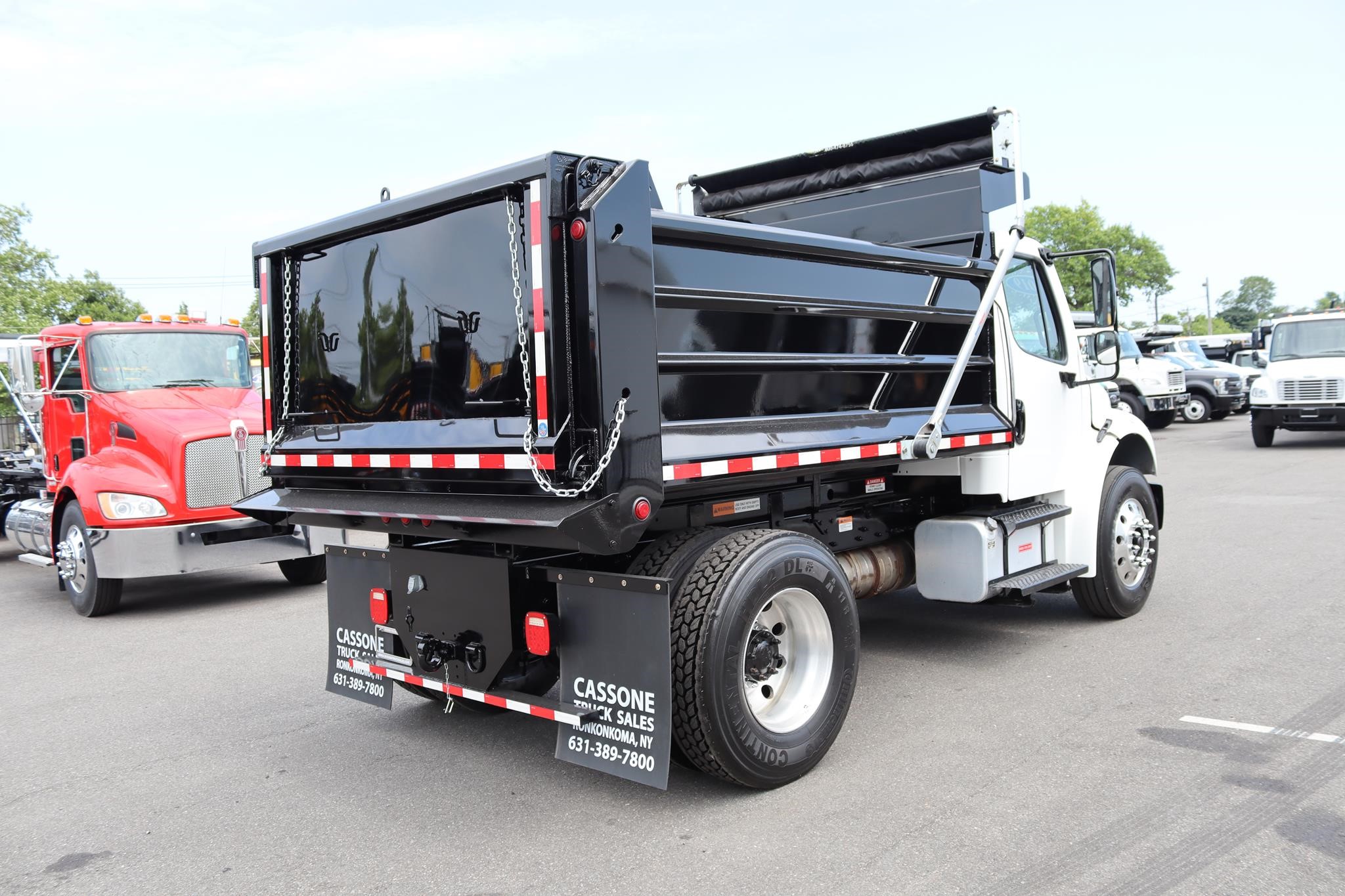 2019 FREIGHTLINER BUSINESS CLASS M2 106 2019 FREIGHTLINER BUSINESS CLASS M2 106 - image 4 of 6