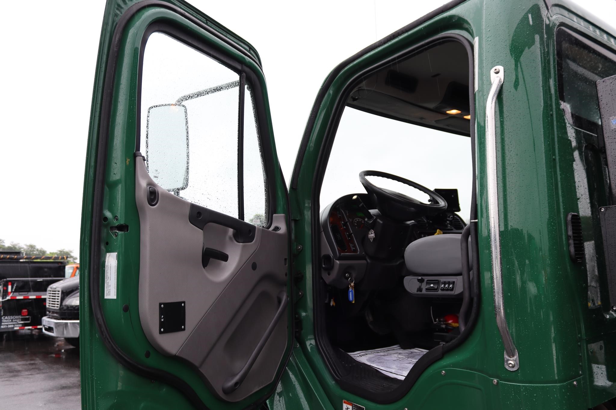 2019 FREIGHTLINER BUSINESS CLASS M2 106 11032408236 2019 FREIGHTLINER BUSINESS CLASS M2 106 11032408236