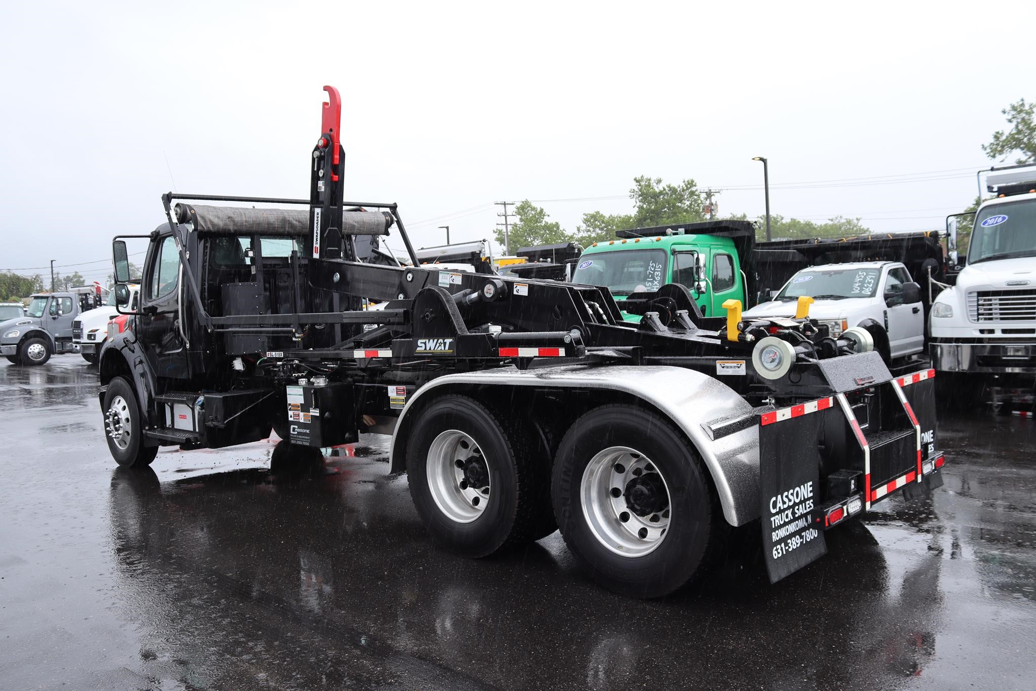2019 FREIGHTLINER BUSINESS CLASS M2 106 2019 FREIGHTLINER BUSINESS CLASS M2 106 - image 2 of 6