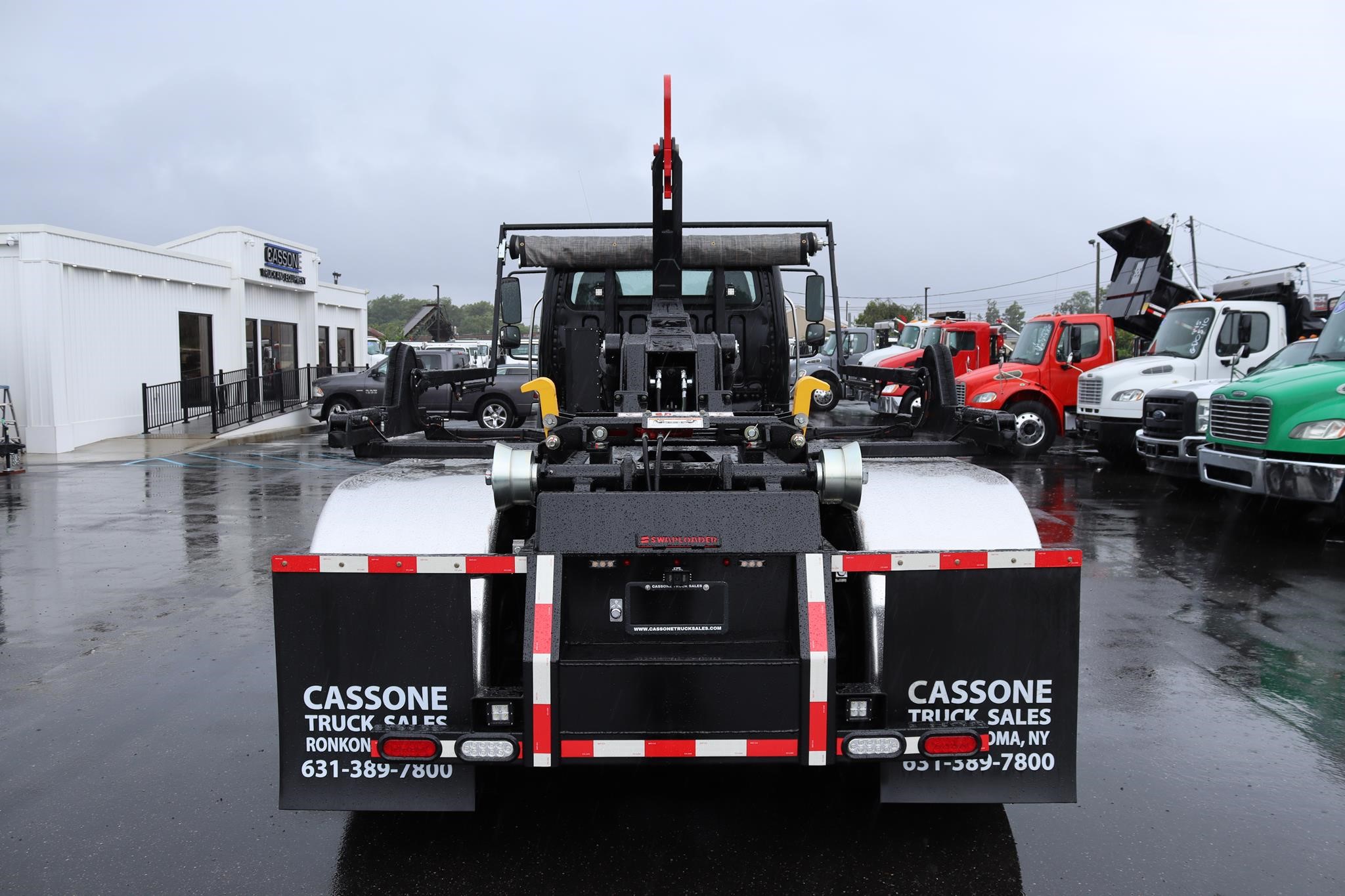 2019 FREIGHTLINER BUSINESS CLASS M2 106 2019 FREIGHTLINER BUSINESS CLASS M2 106 - image 3 of 6