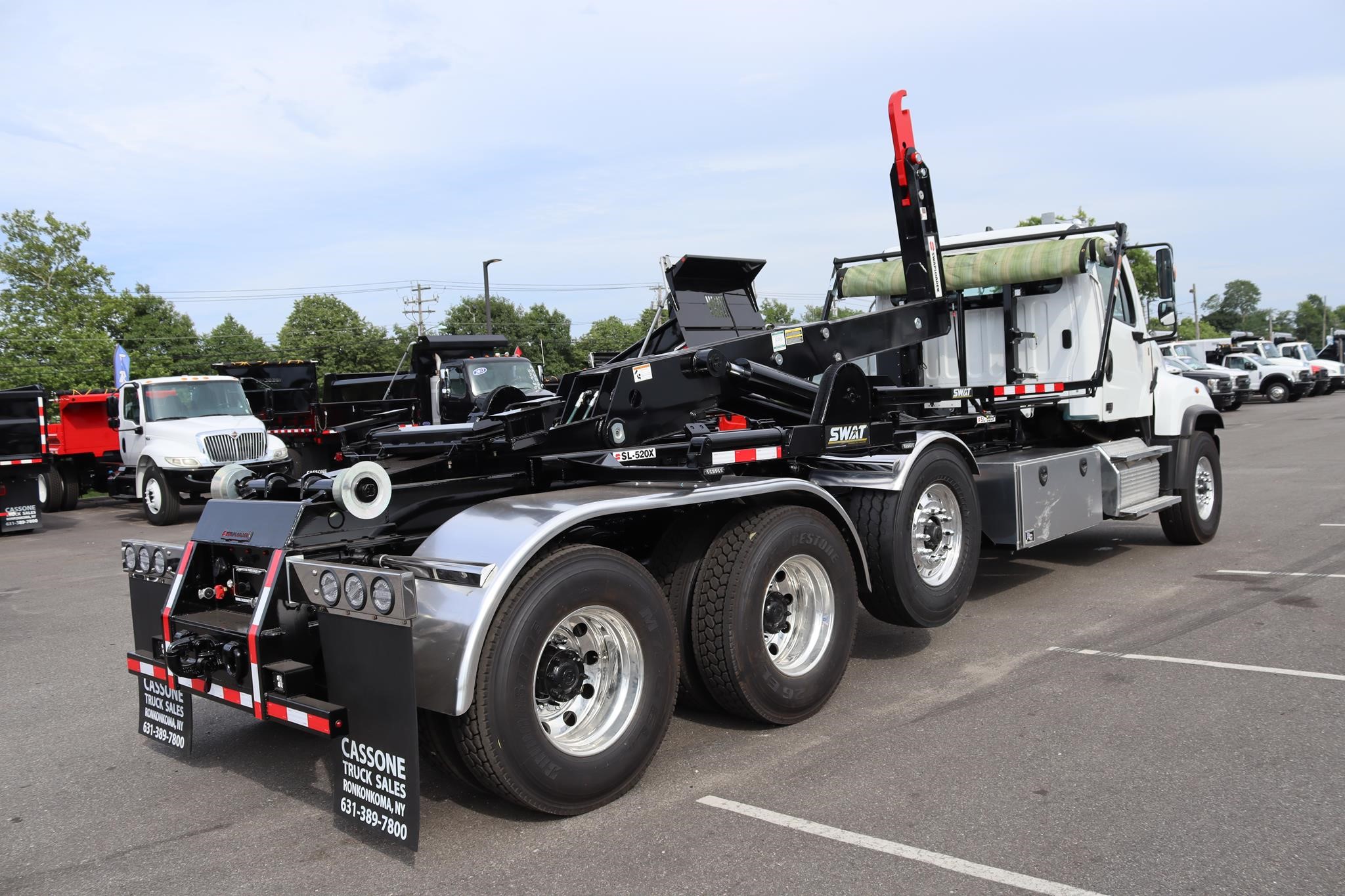 2027 FREIGHTLINER 114SD PLUS 2027 FREIGHTLINER 114SD PLUS - image 4 of 6