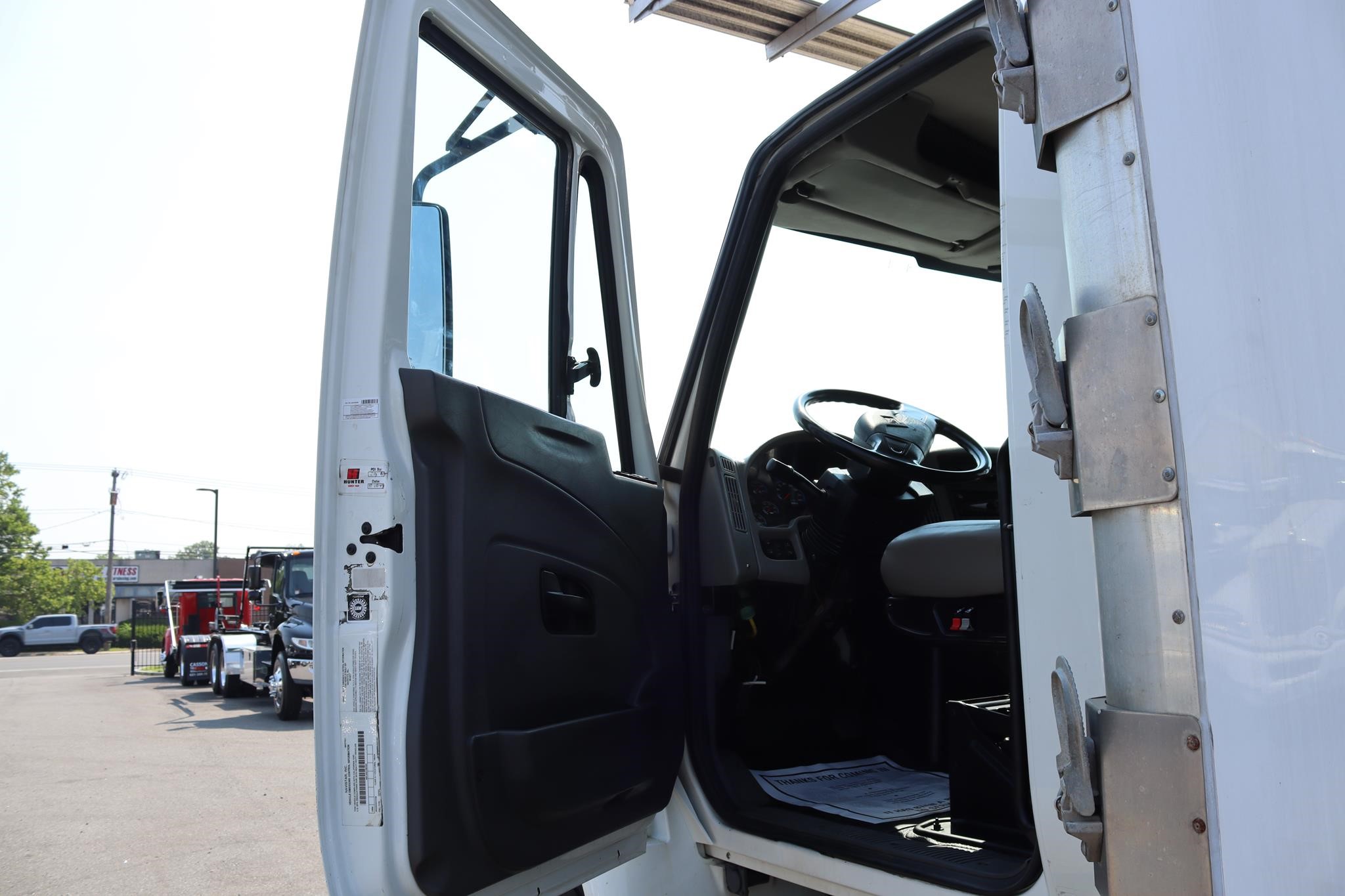 2018 INTERNATIONAL DURASTAR 4300 11034050681 2018 INTERNATIONAL DURASTAR 4300 11034050681