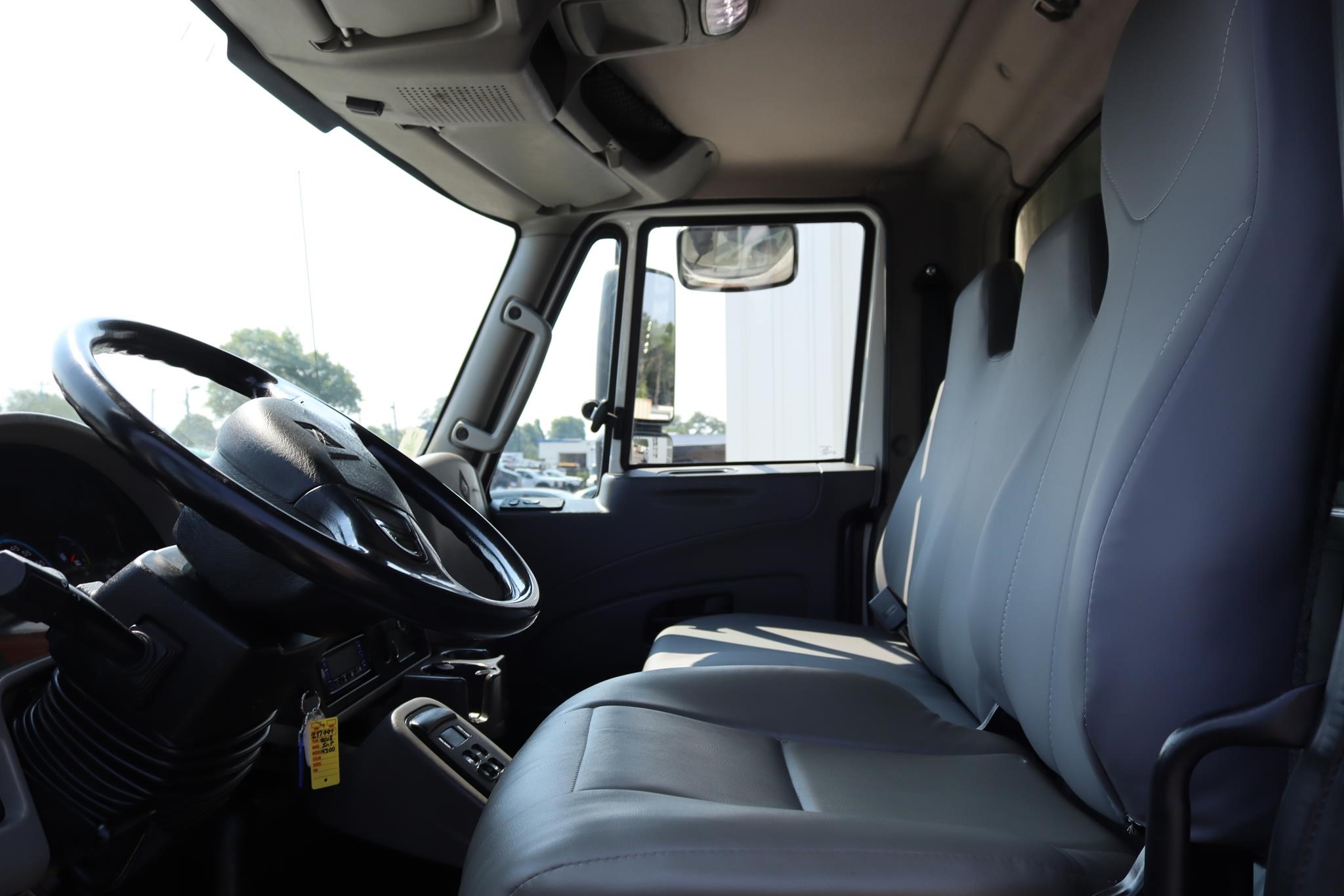2018 INTERNATIONAL DURASTAR 4300 11034050727 2018 INTERNATIONAL DURASTAR 4300 11034050727